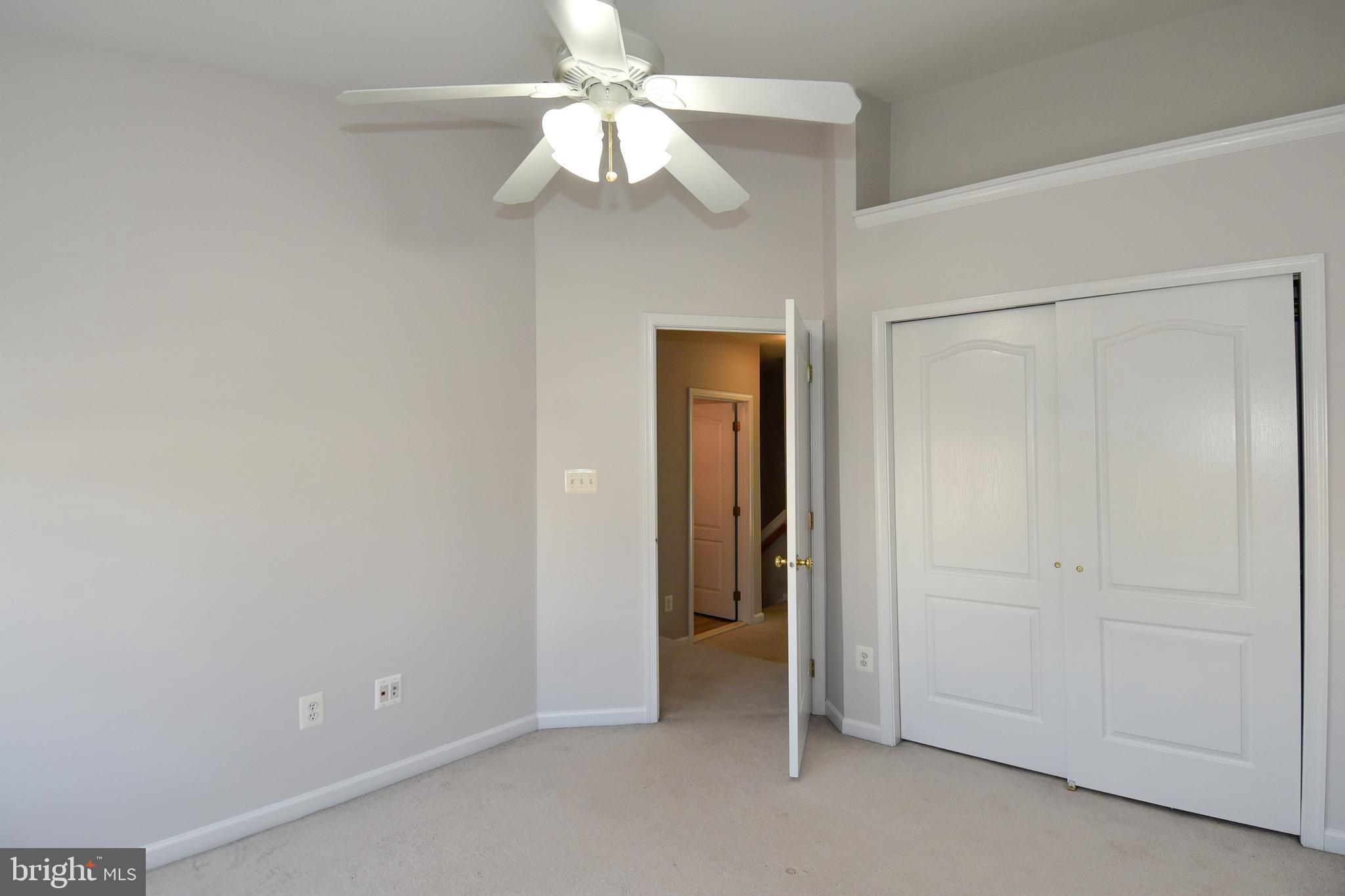 BELMONT LAND BAY - Residential Lease