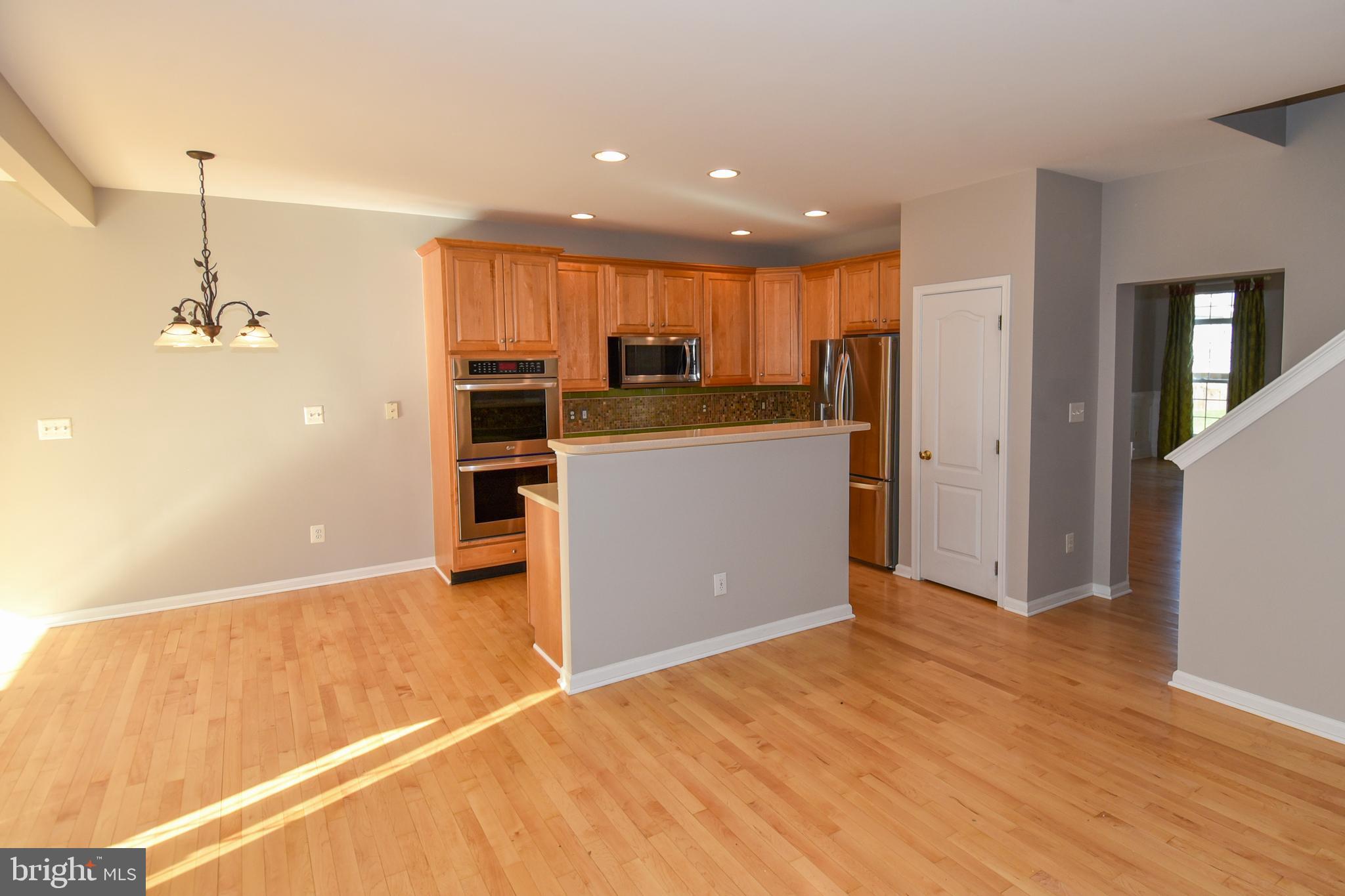 BELMONT LAND BAY - Residential Lease