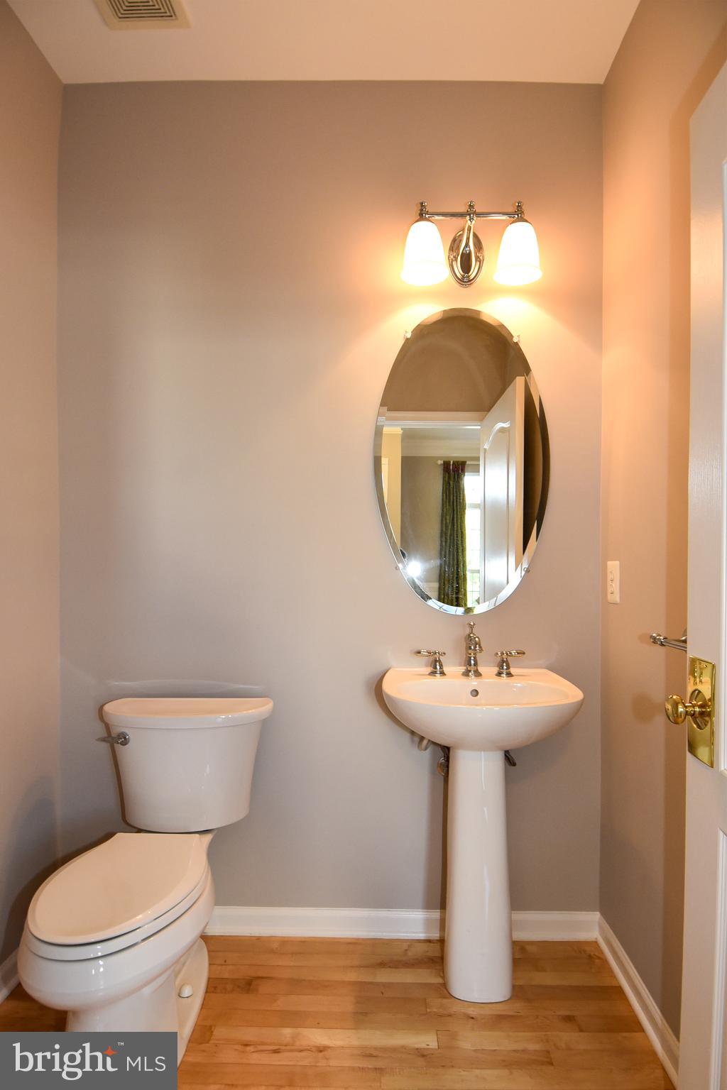 BELMONT LAND BAY - Residential Lease