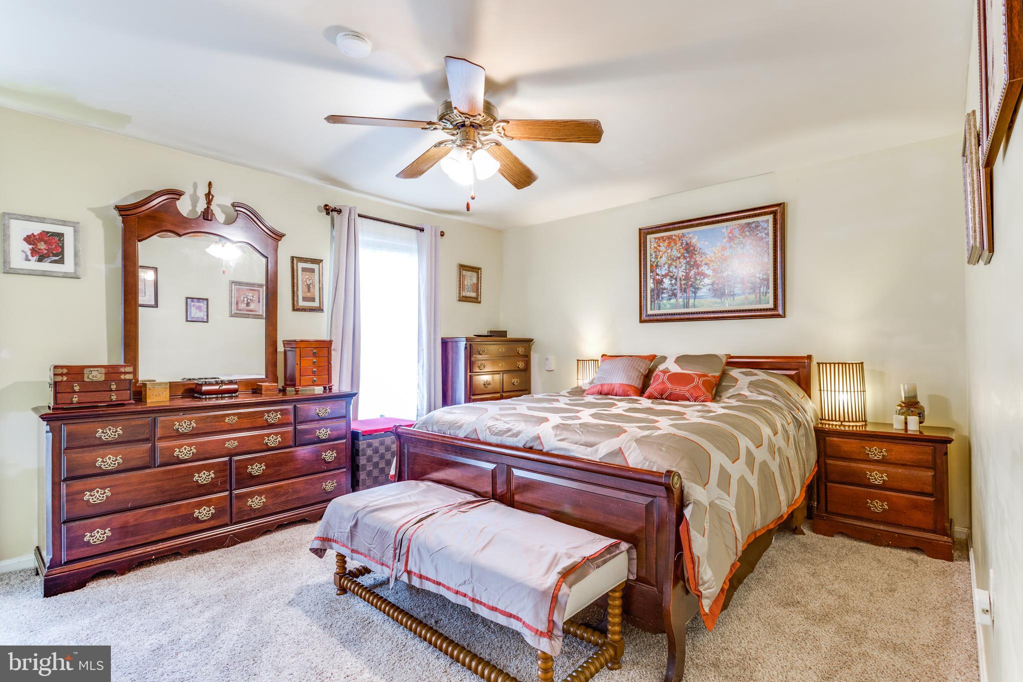 ST CHARLES SUB - HAMPSHIRE - Residential