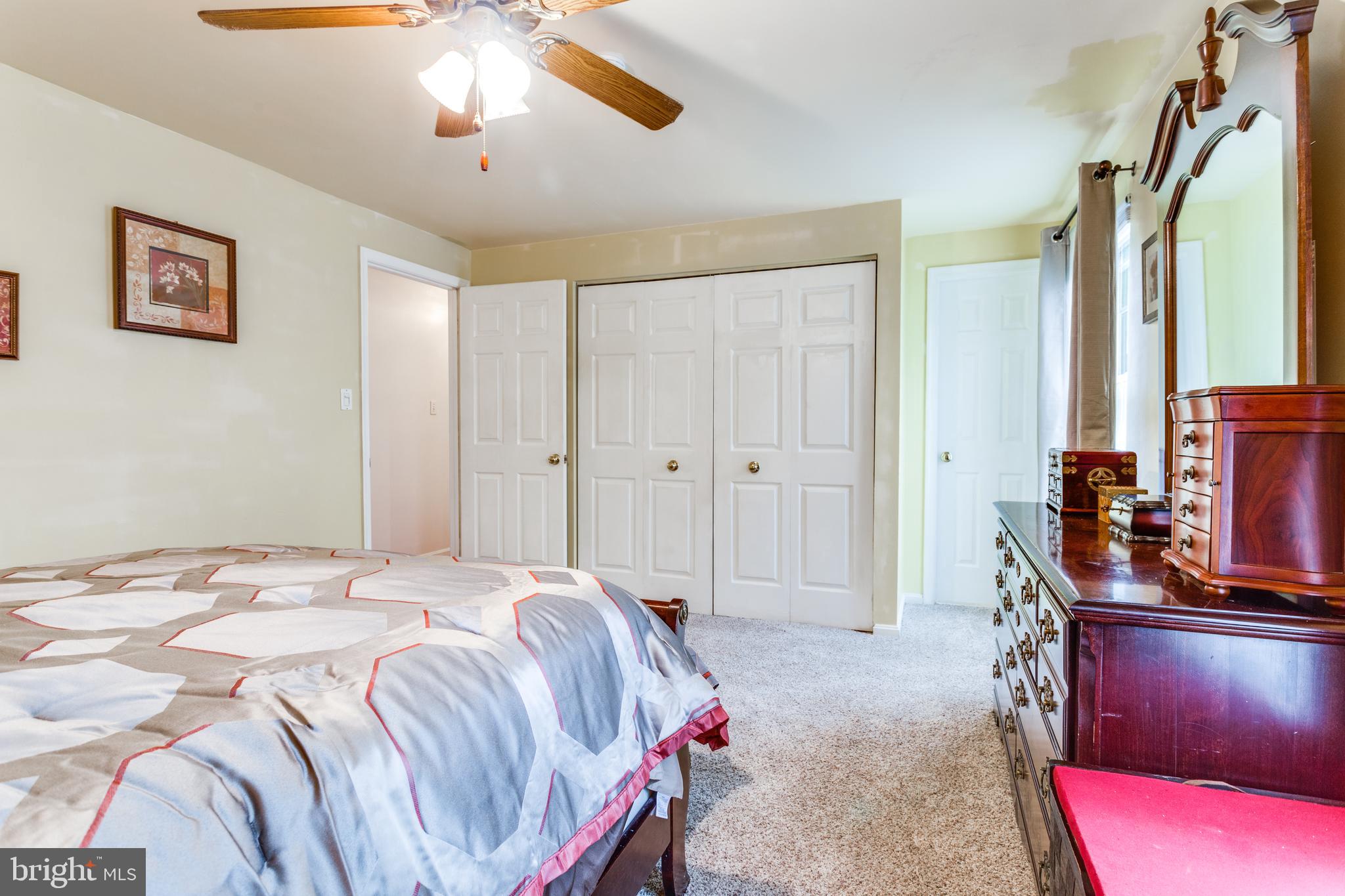 ST CHARLES SUB - HAMPSHIRE - Residential