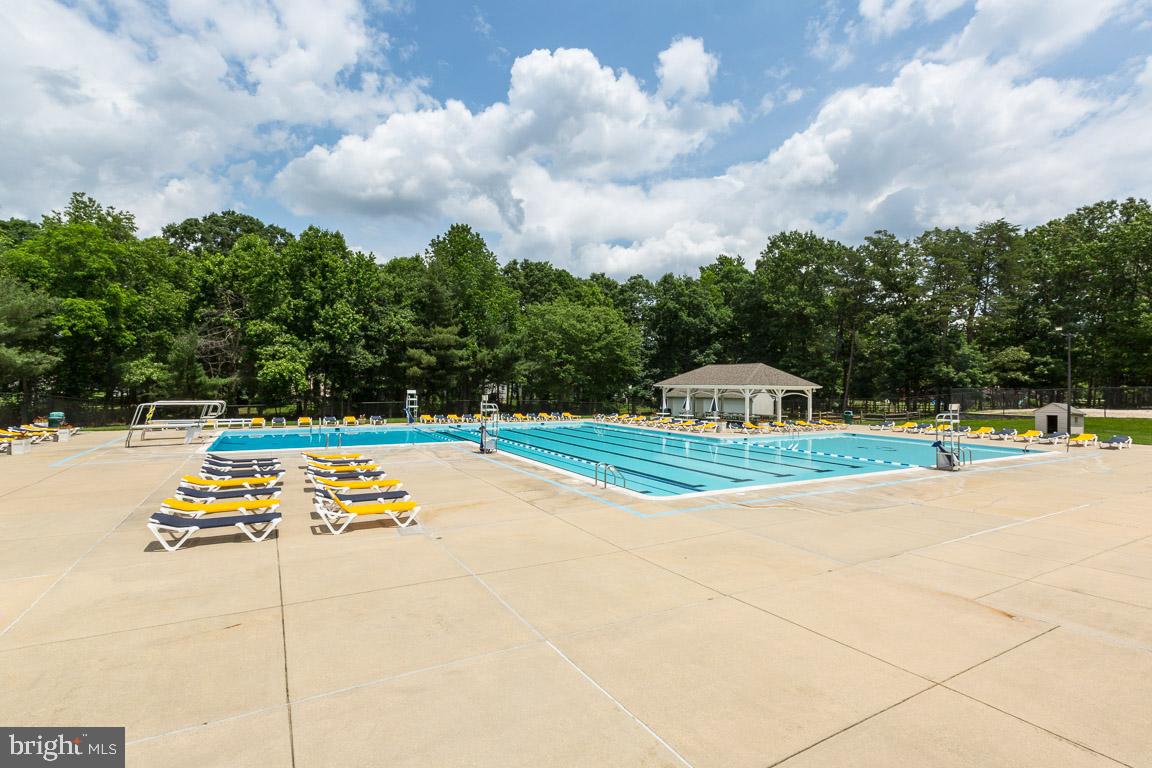 ST CHARLES SUB - HAMPSHIRE - Residential