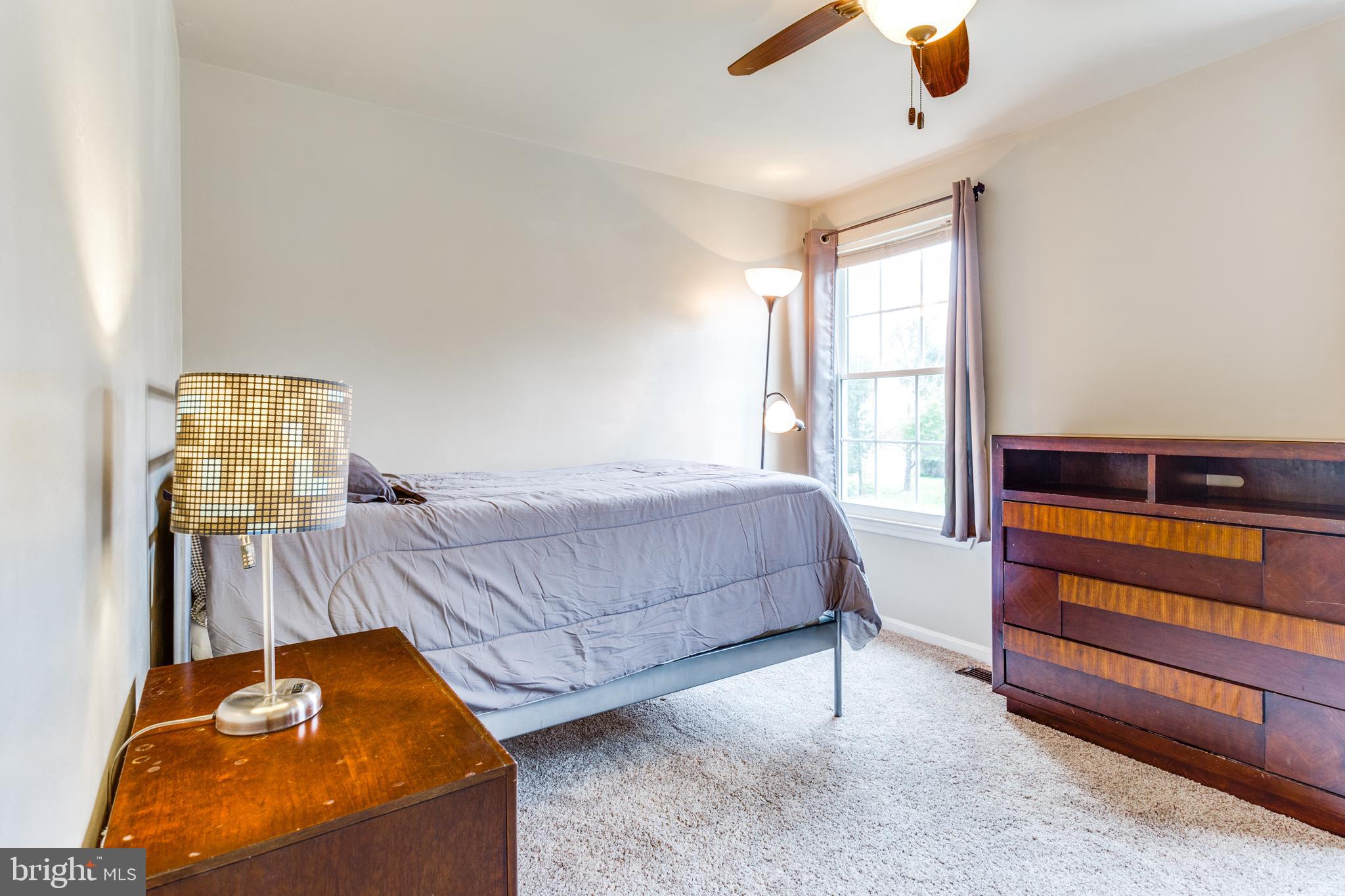 ST CHARLES SUB - HAMPSHIRE - Residential