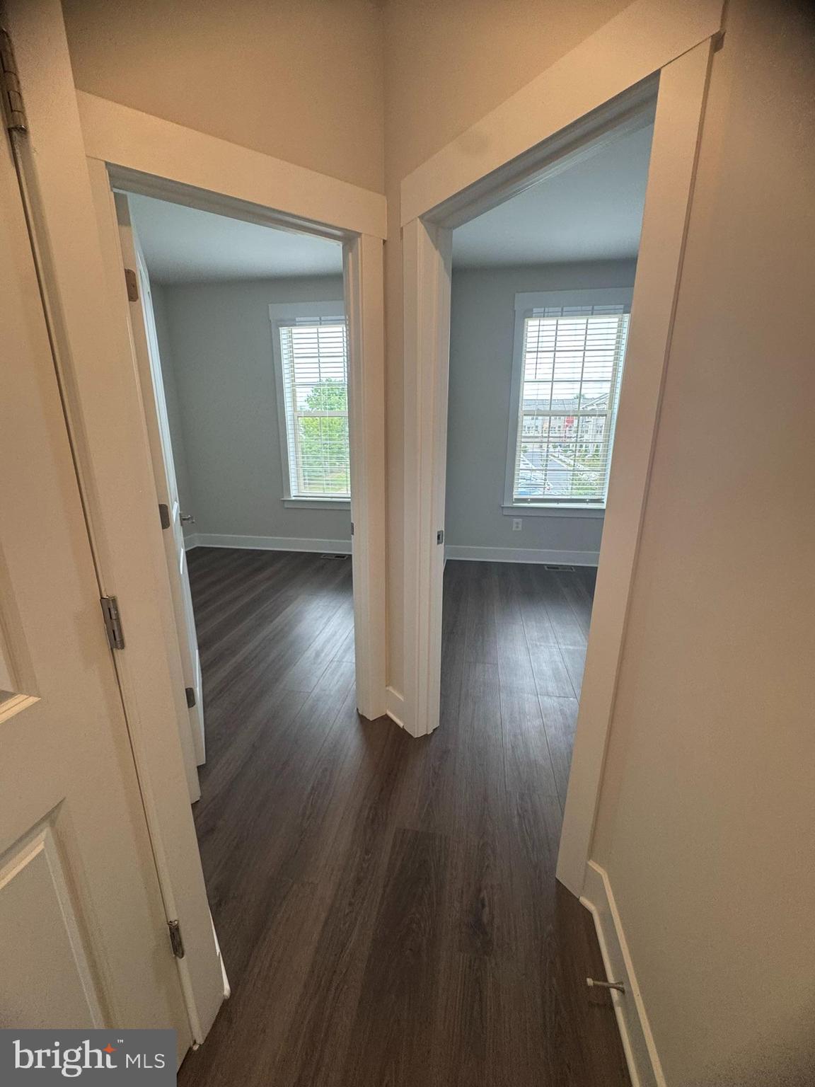 MACALLAN CROSSING - Residential Lease