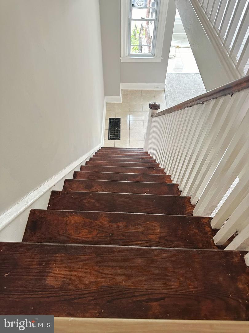 MAYFAIR (EAST) - Residential