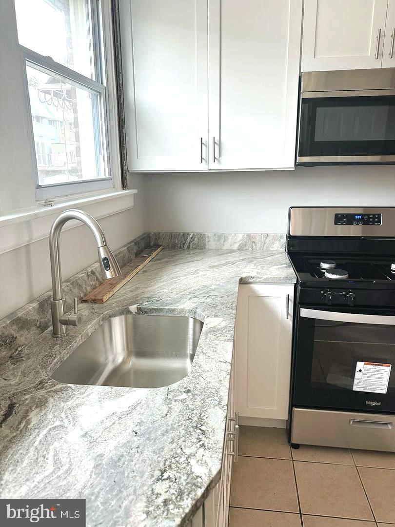 MAYFAIR (EAST) - Residential