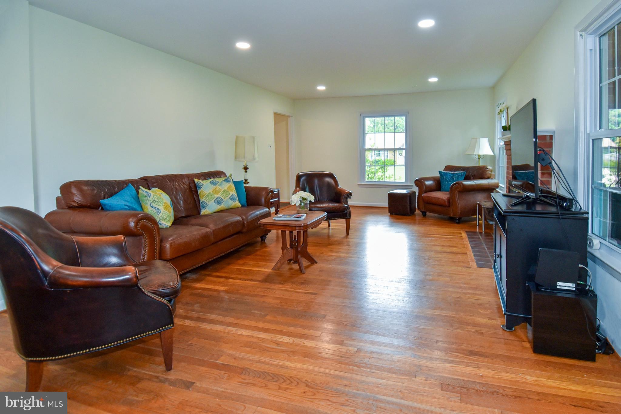 FAIRVIEW ESTATES - Residential