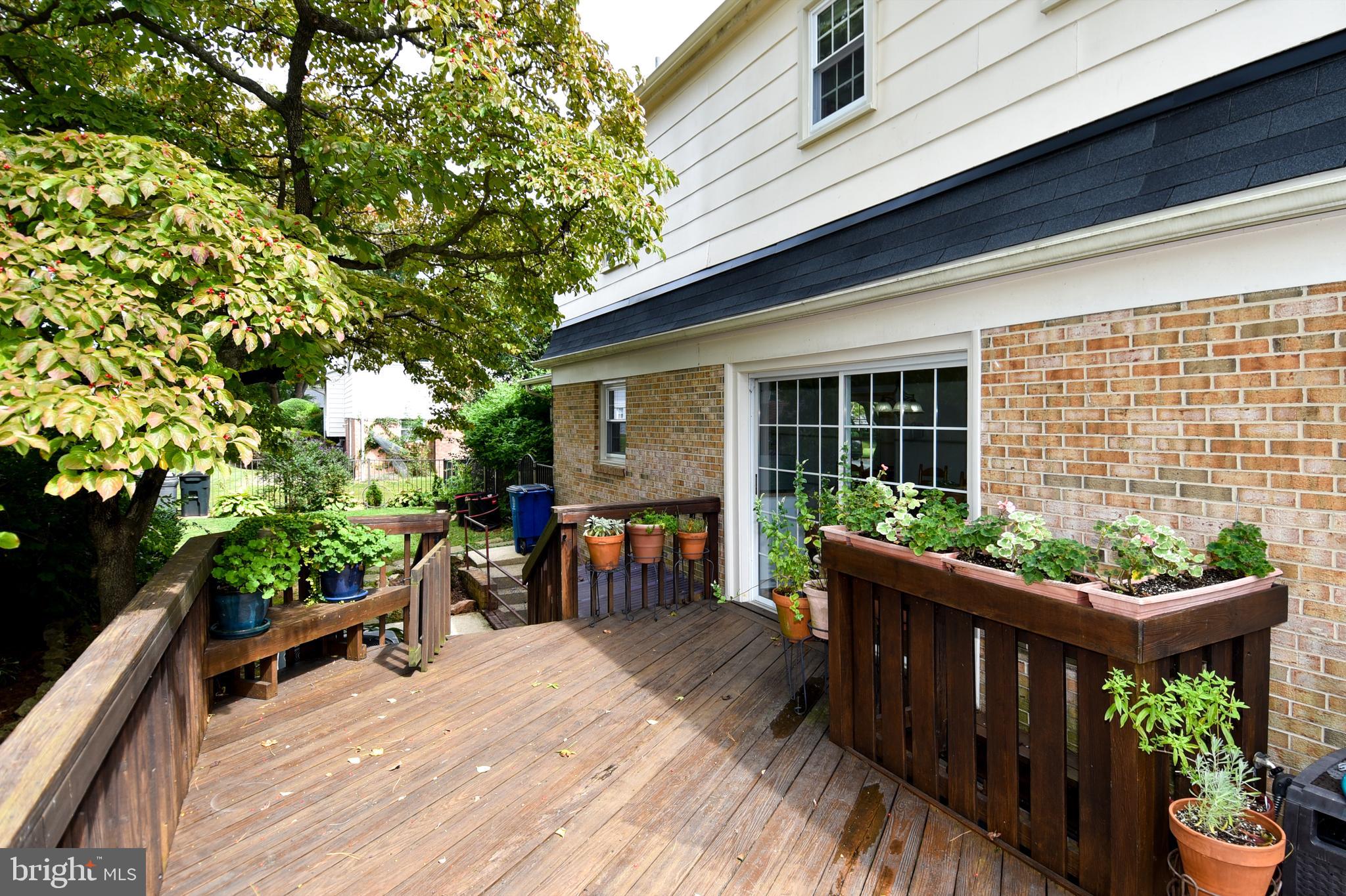 FAIRVIEW ESTATES - Residential