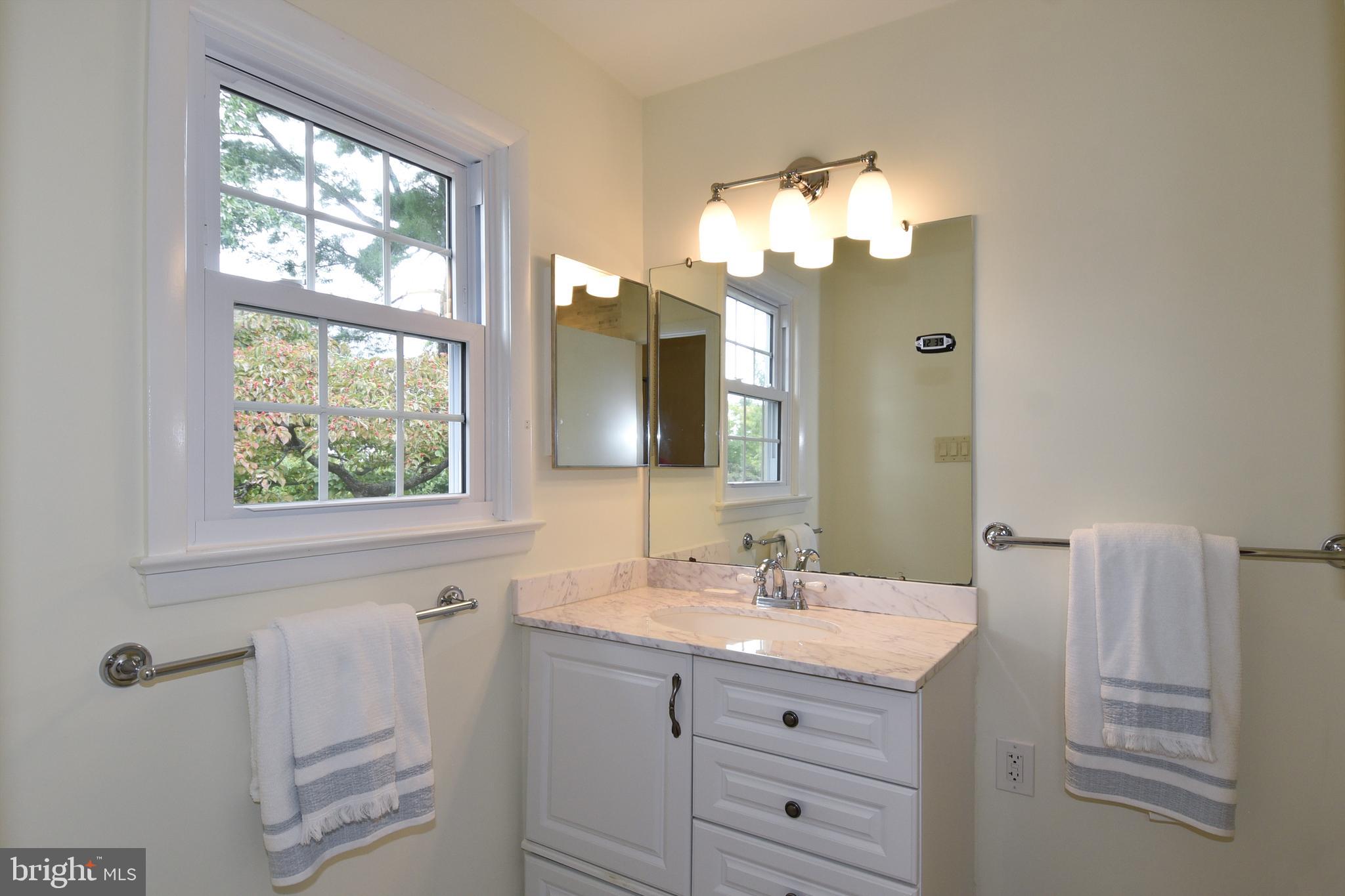 FAIRVIEW ESTATES - Residential