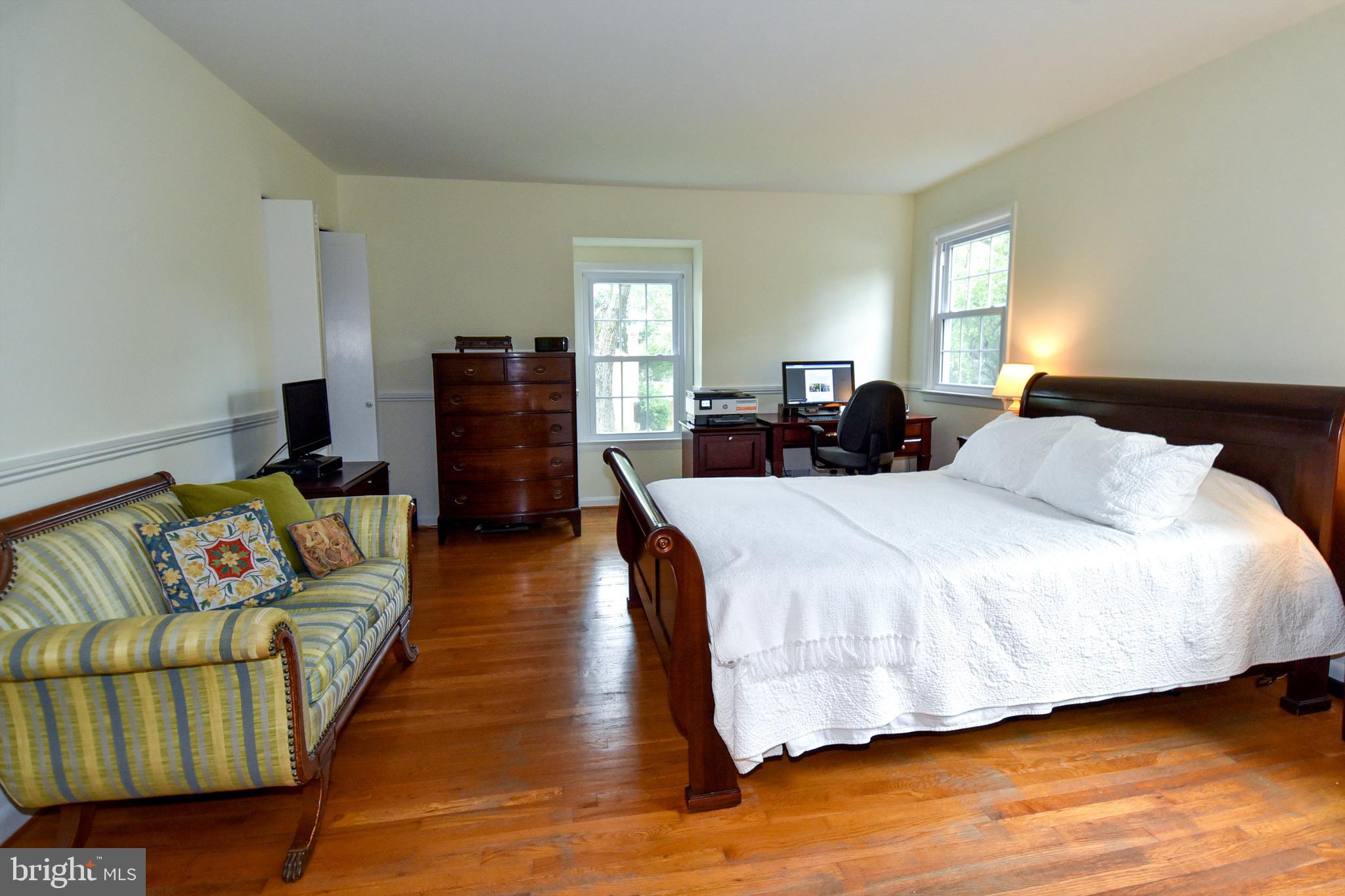 FAIRVIEW ESTATES - Residential