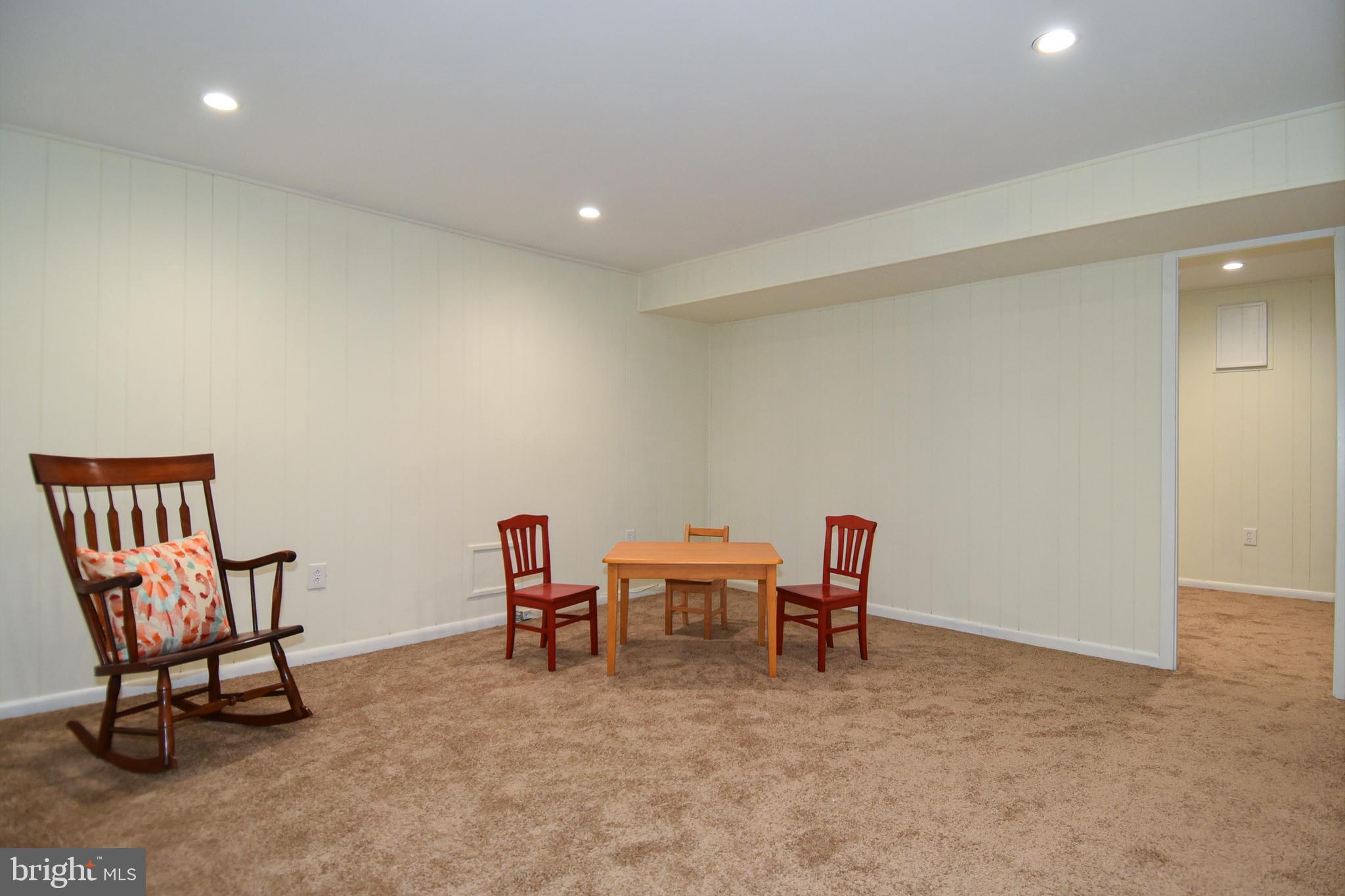 FAIRVIEW ESTATES - Residential