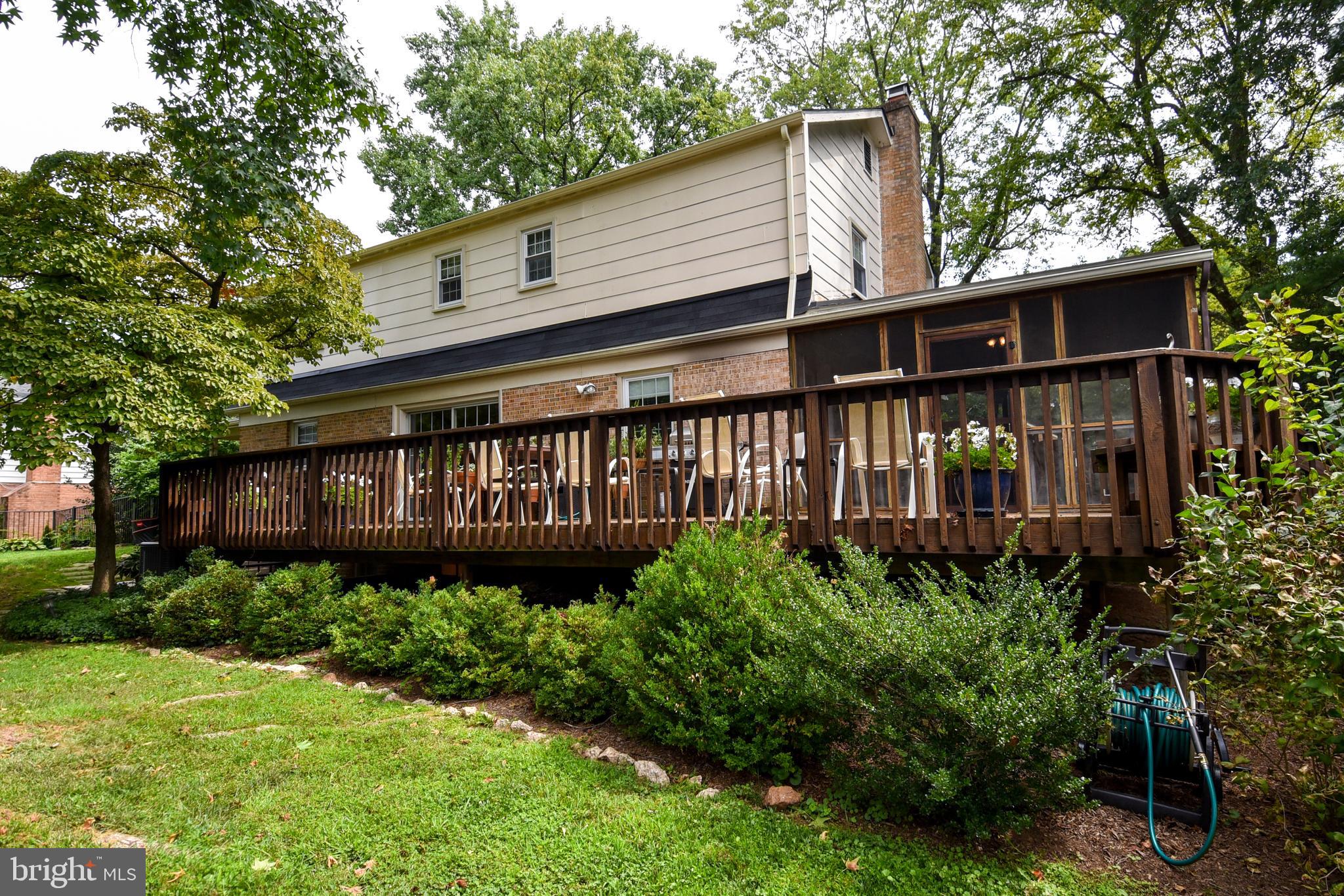 FAIRVIEW ESTATES - Residential