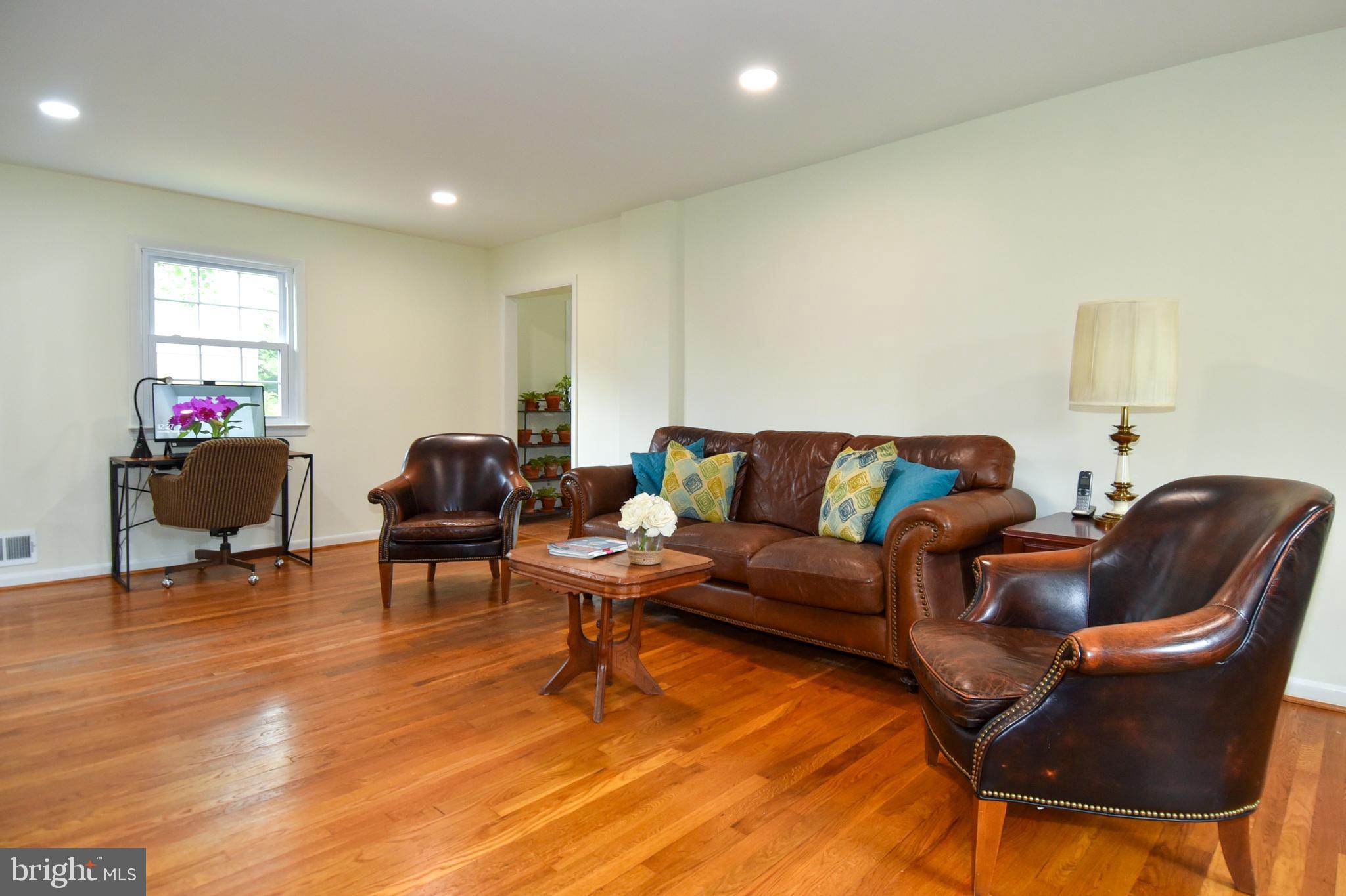 FAIRVIEW ESTATES - Residential