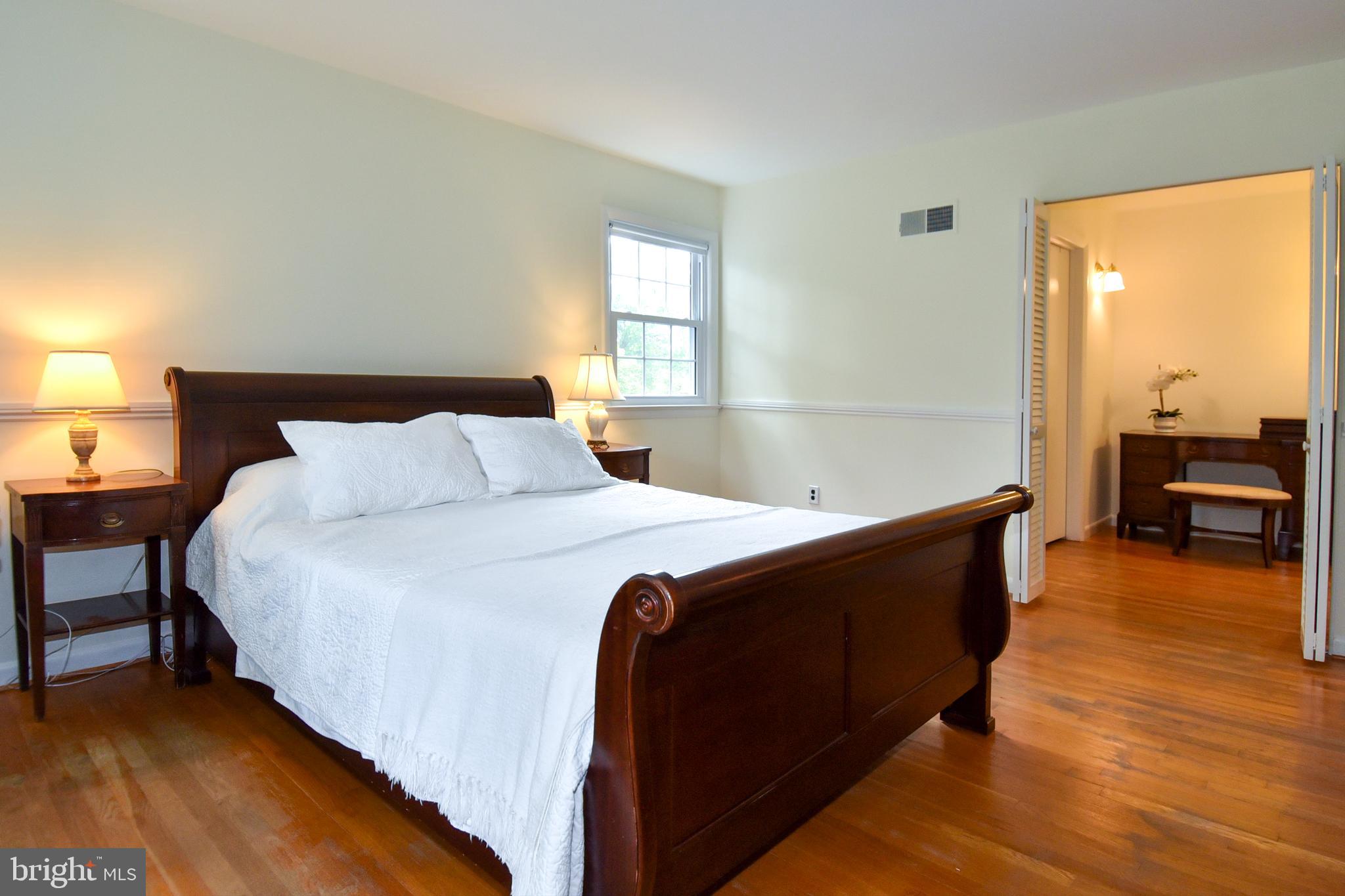 FAIRVIEW ESTATES - Residential