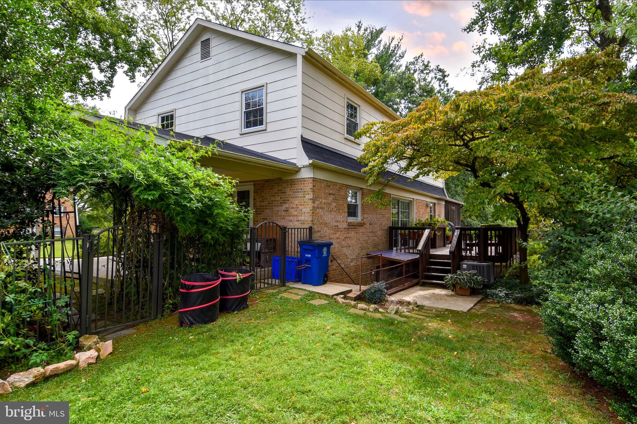 FAIRVIEW ESTATES - Residential