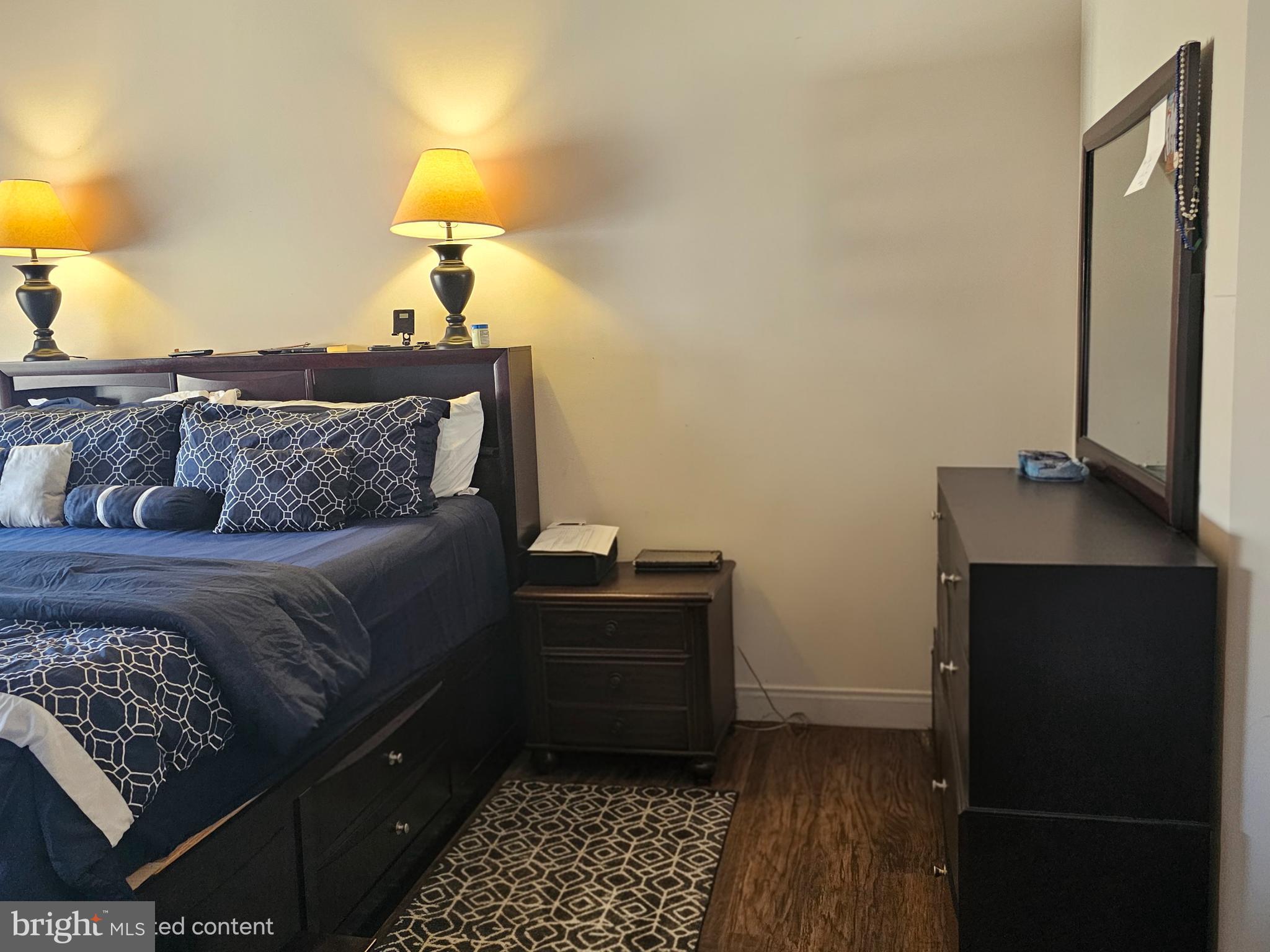 RIVERWATCH COMMONS - Residential