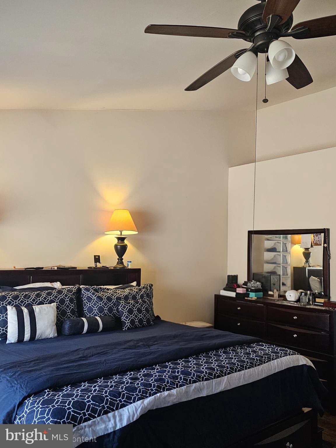 RIVERWATCH COMMONS - Residential