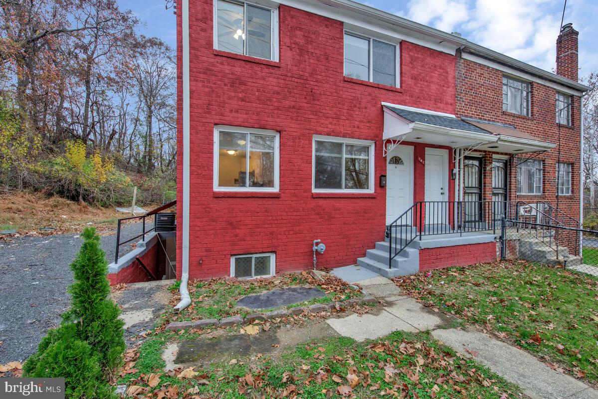 107 JOLIET STREET SW