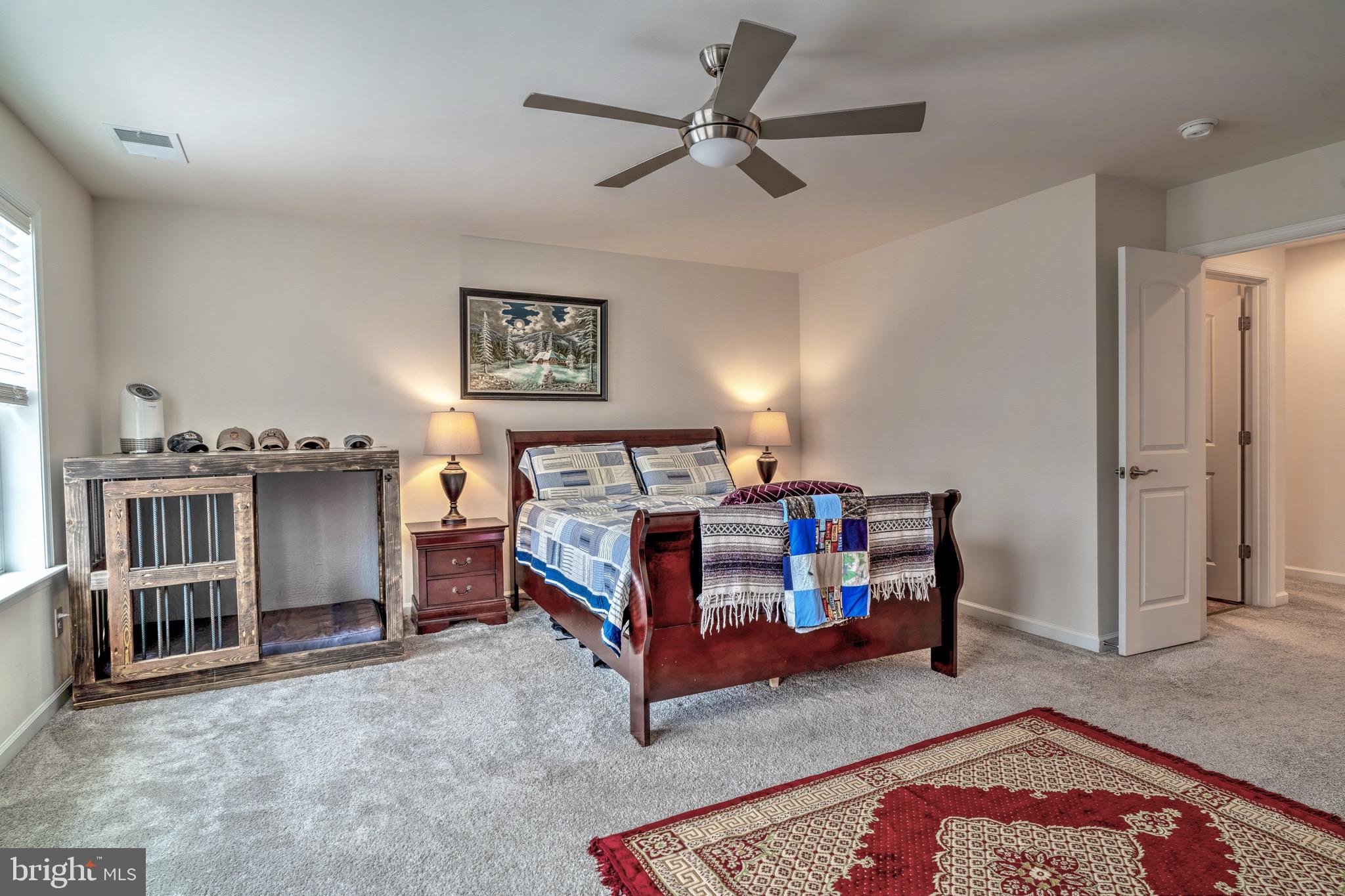 COWAN CROSSING - Residential