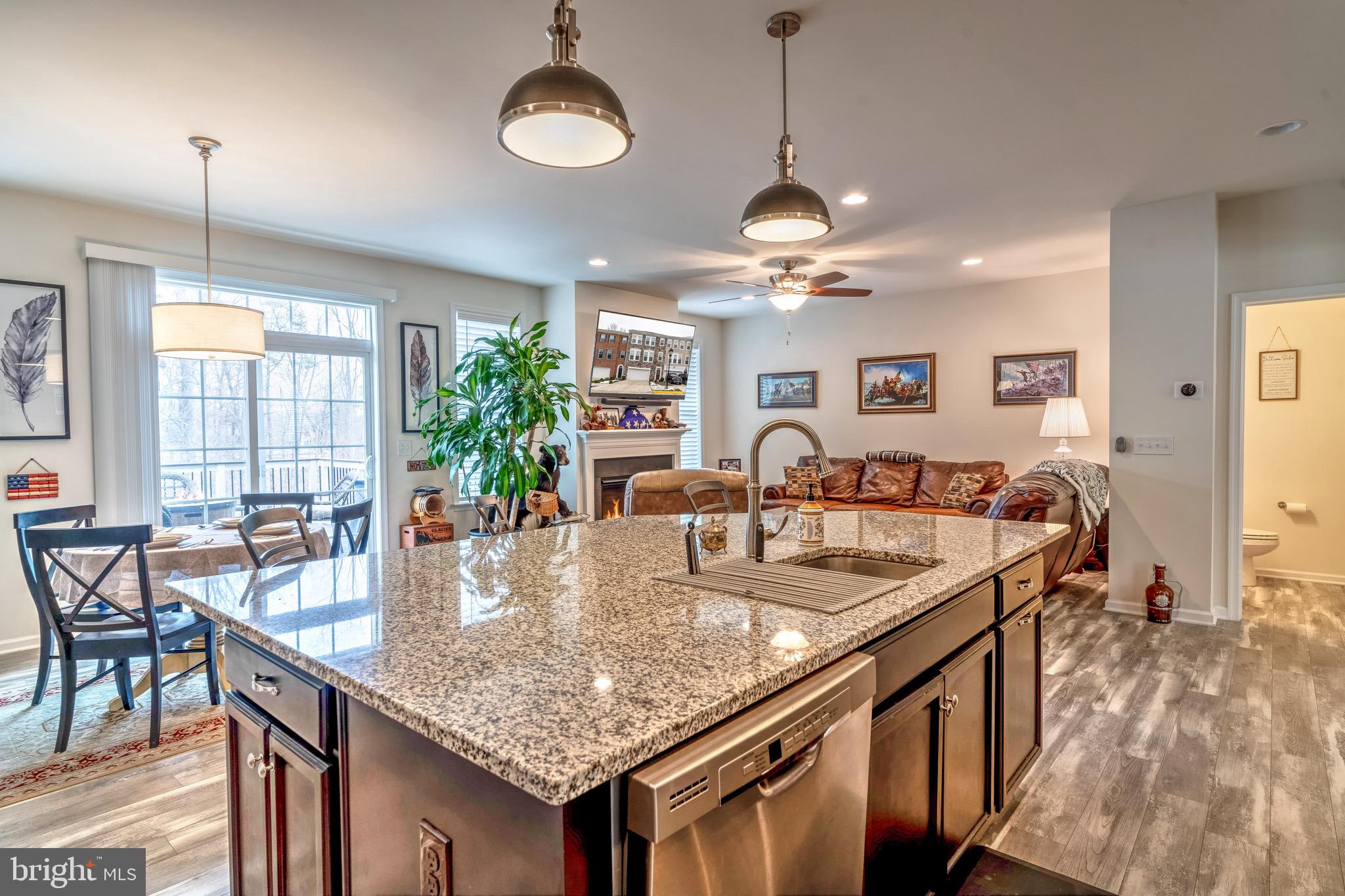 COWAN CROSSING - Residential