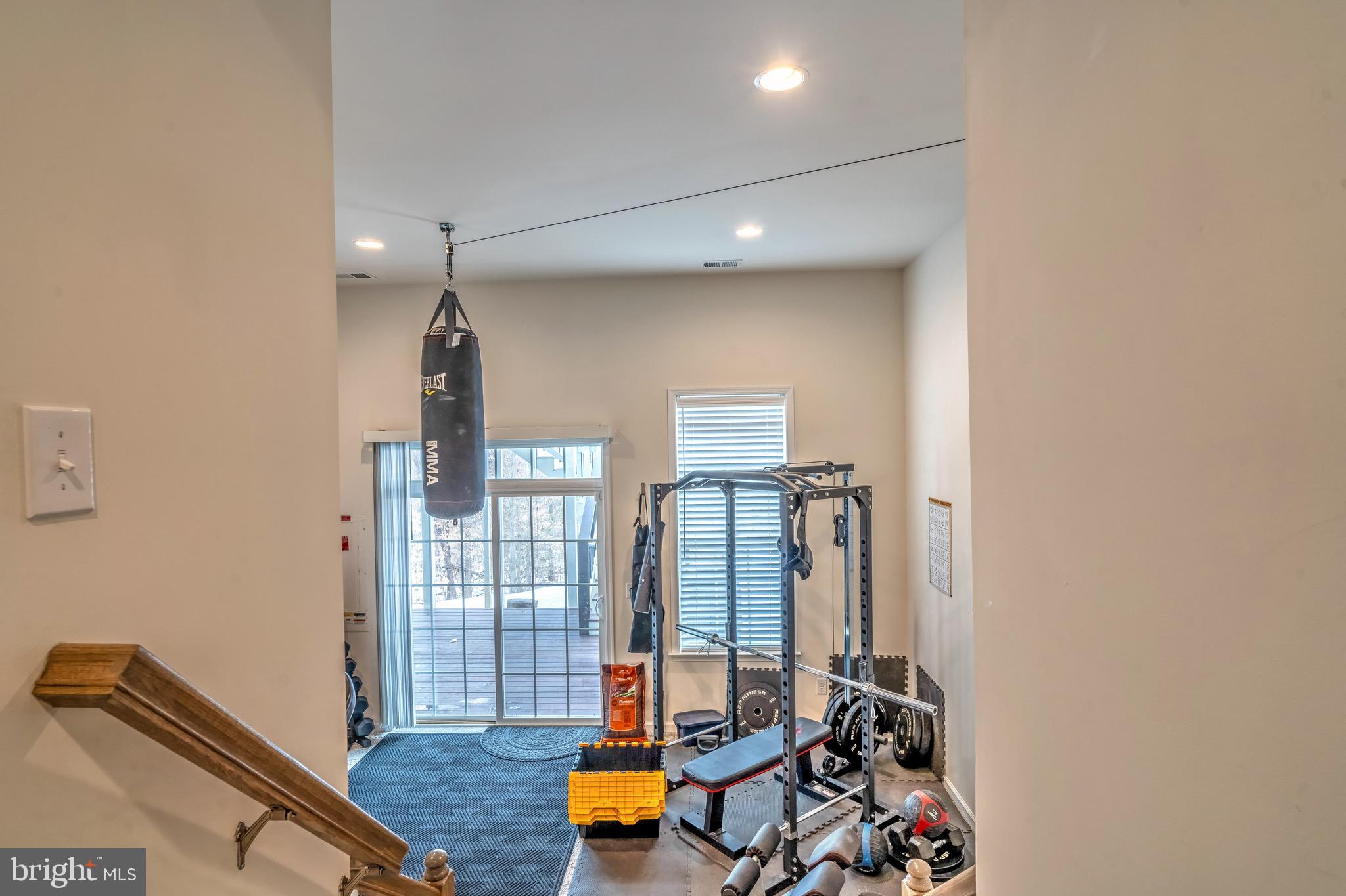 COWAN CROSSING - Residential