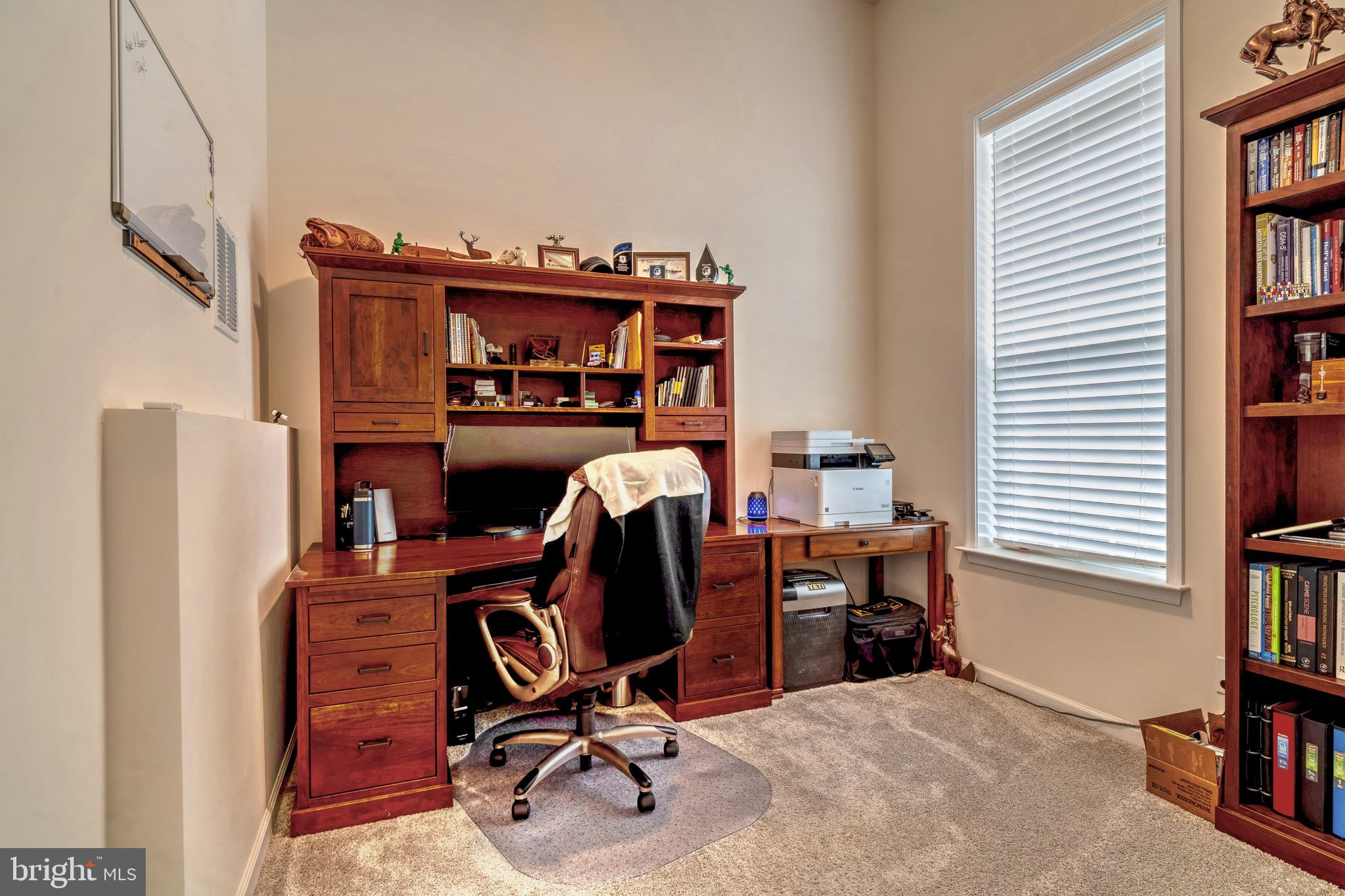 COWAN CROSSING - Residential