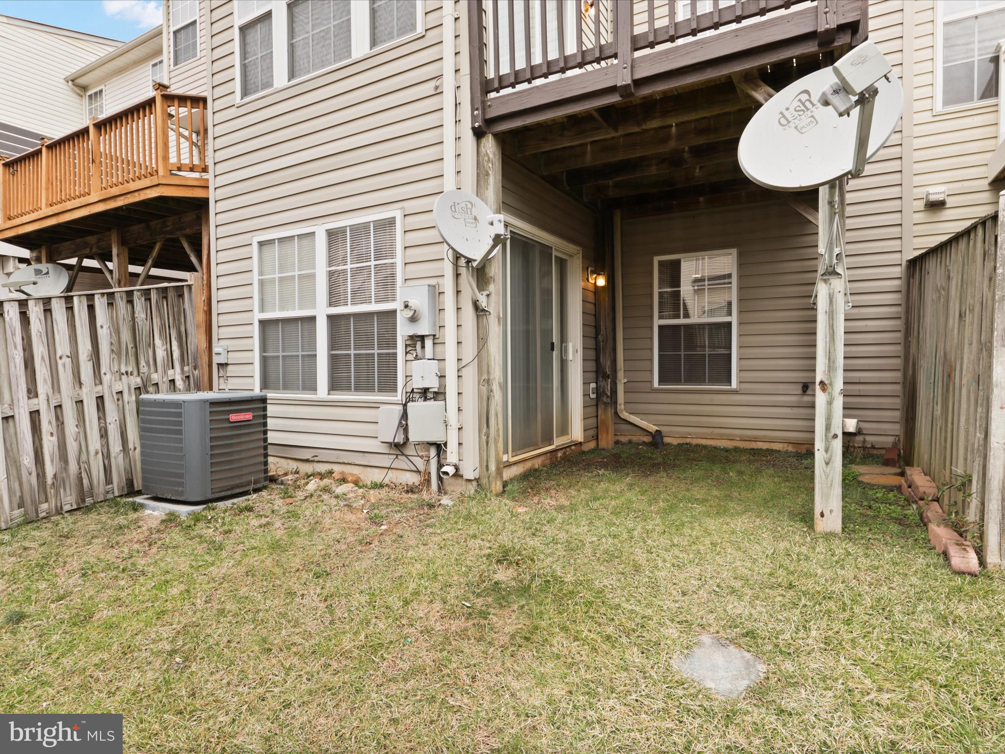 MCNAIR FARMS LANDBAY - Residential