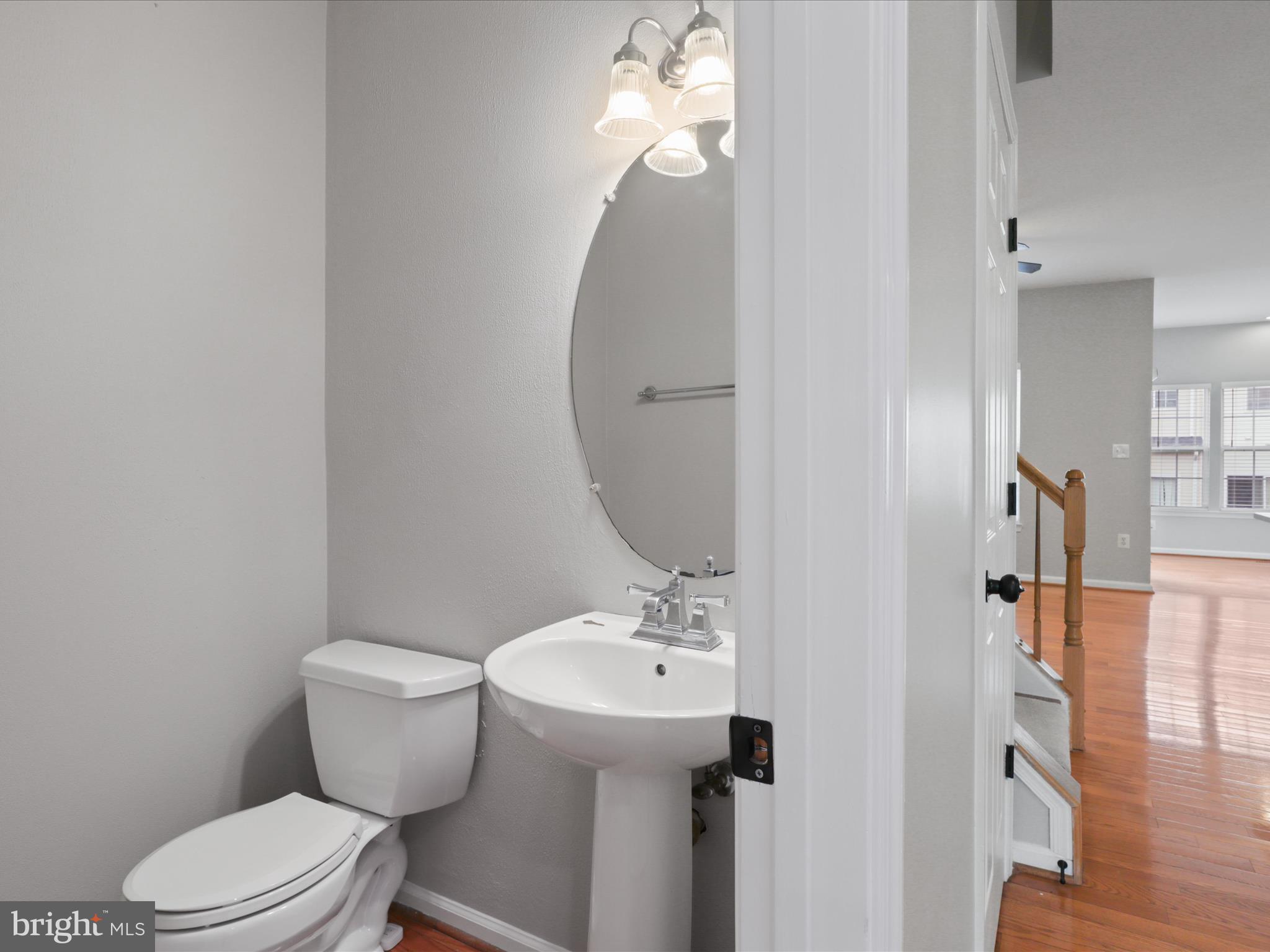 MCNAIR FARMS LANDBAY - Residential