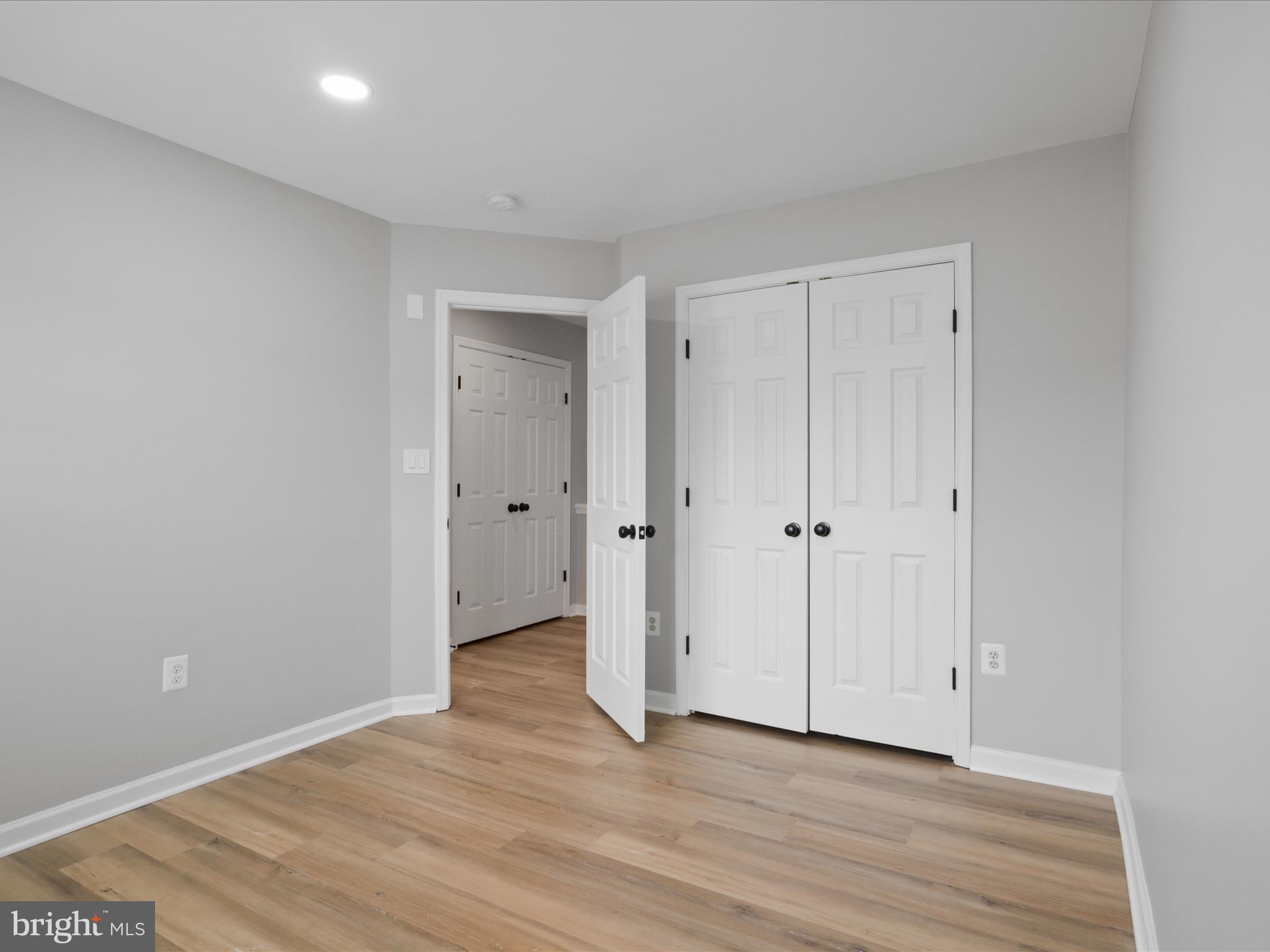 MCNAIR FARMS LANDBAY - Residential