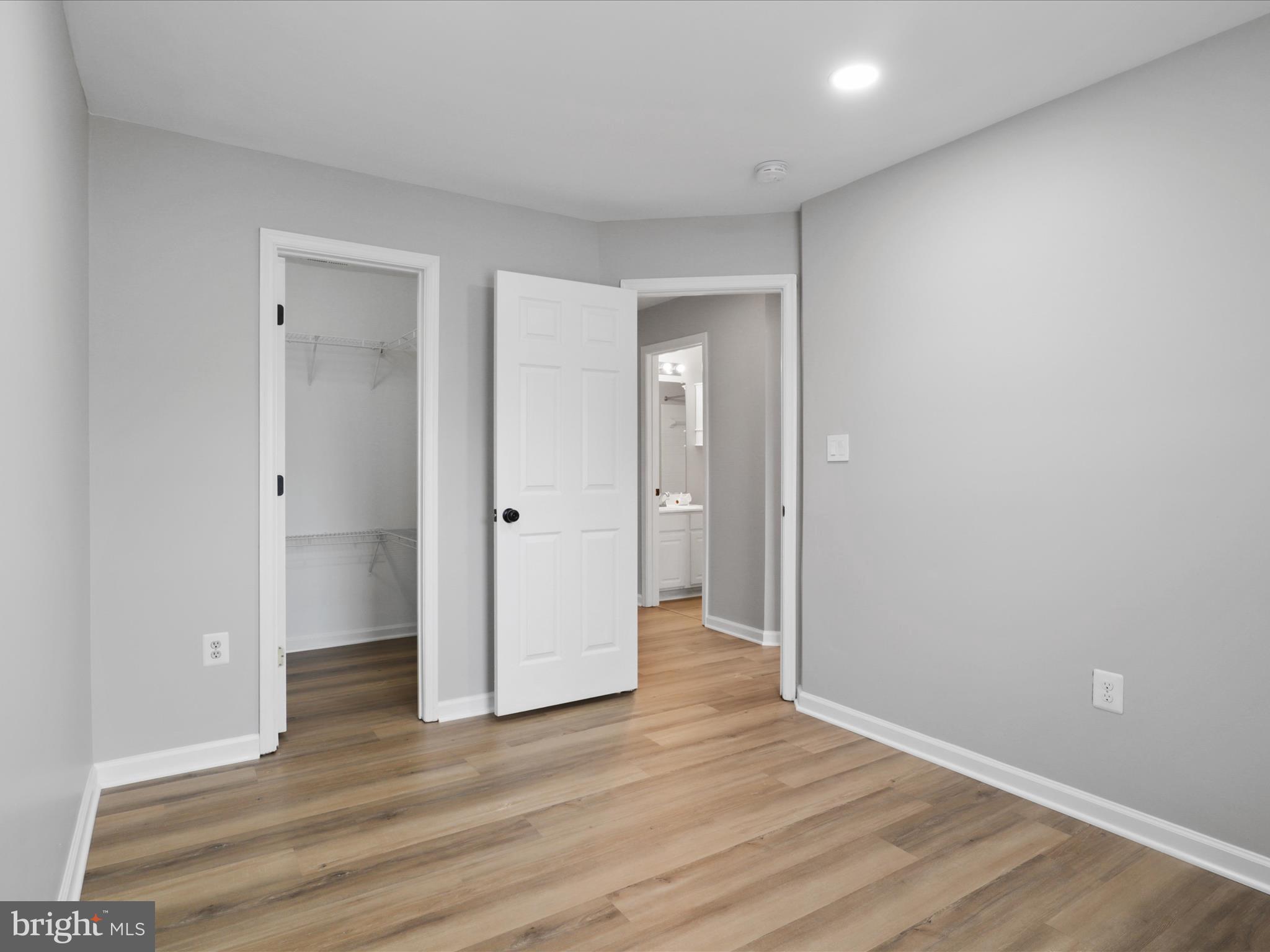 MCNAIR FARMS LANDBAY - Residential