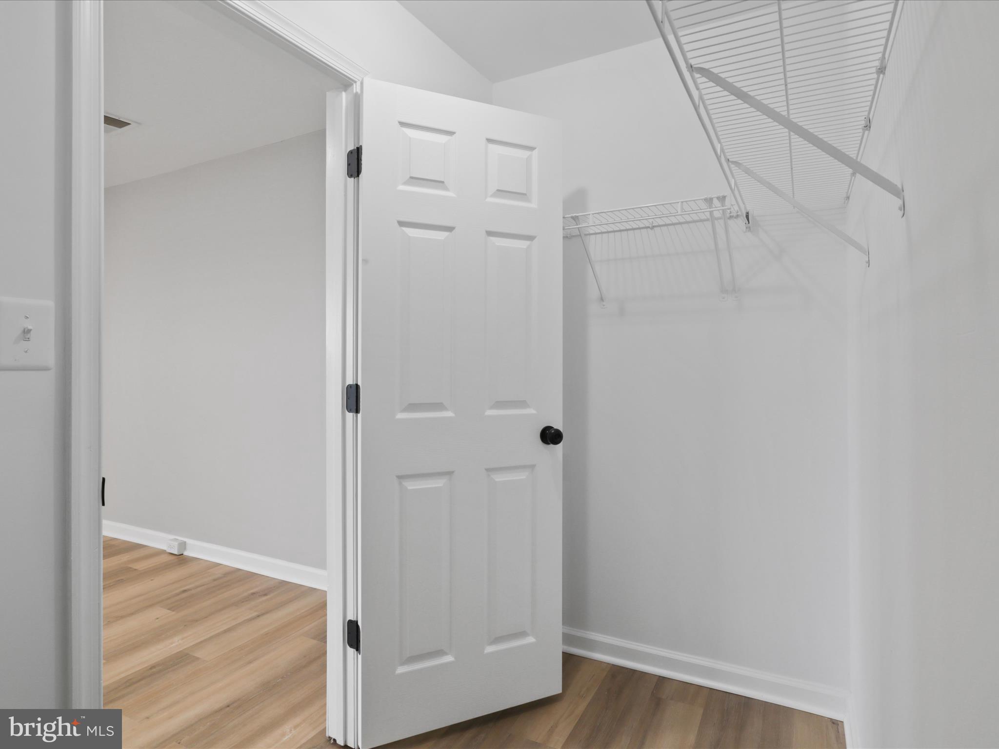 MCNAIR FARMS LANDBAY - Residential