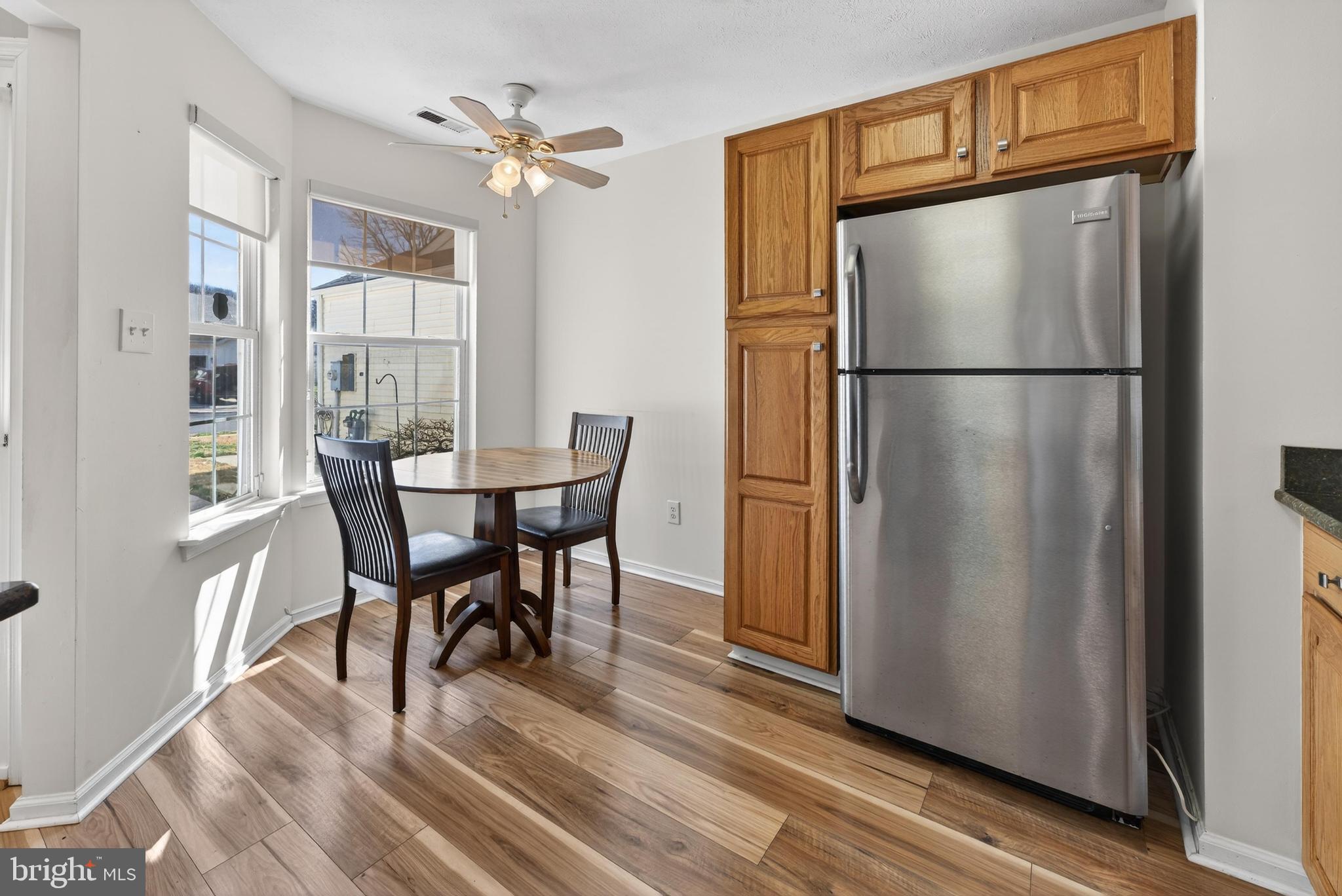 8 PEPPERGRASS DRIVE N