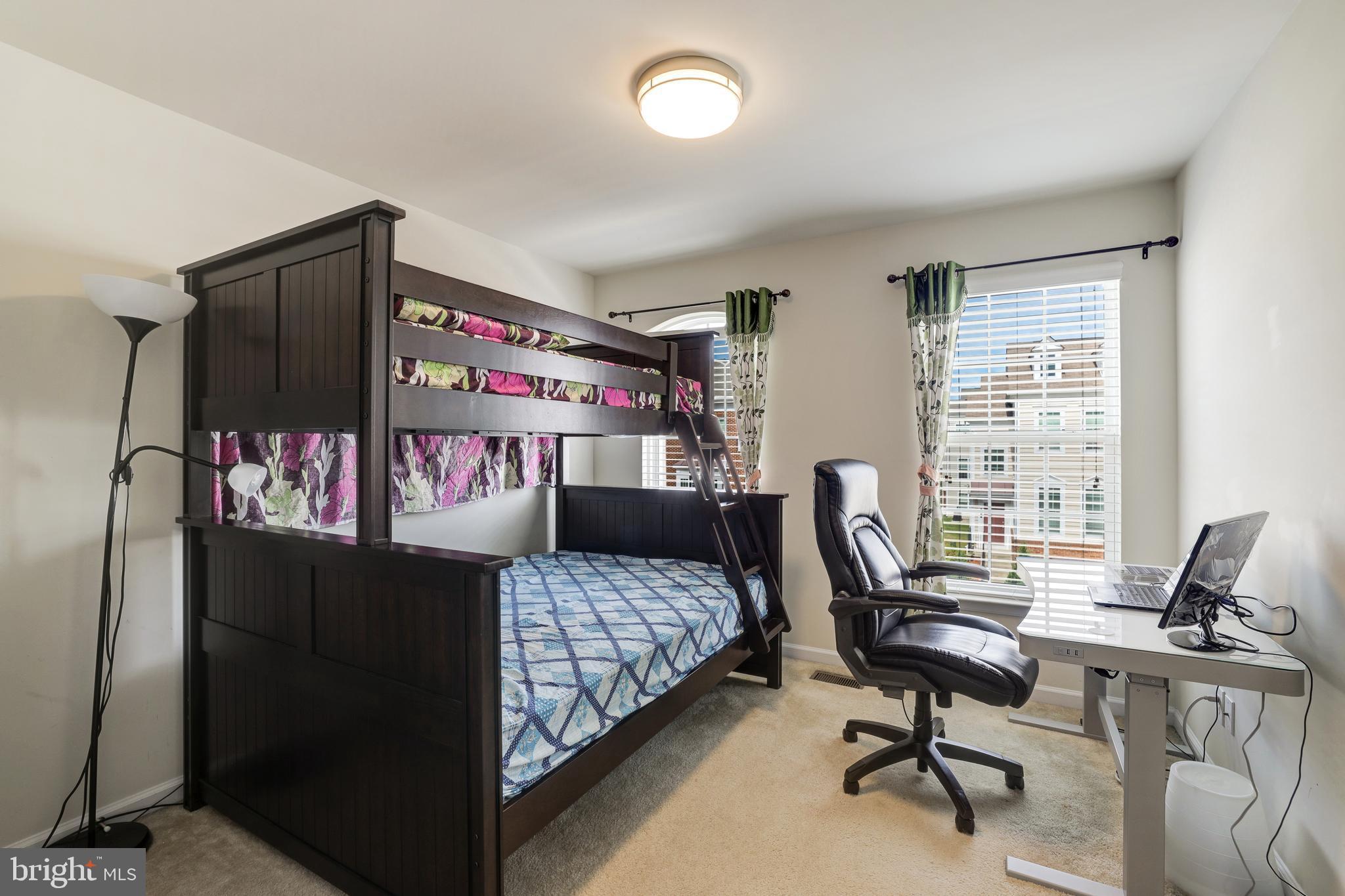 EAST GATE - Residential Lease