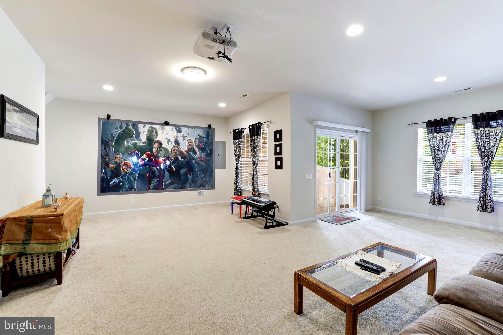 EAST GATE - Residential Lease