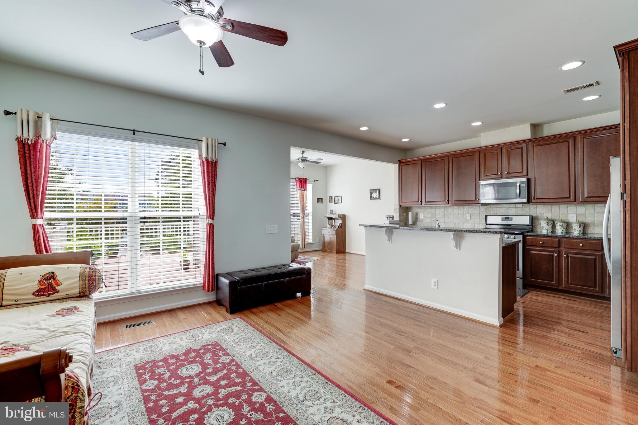 EAST GATE - Residential Lease