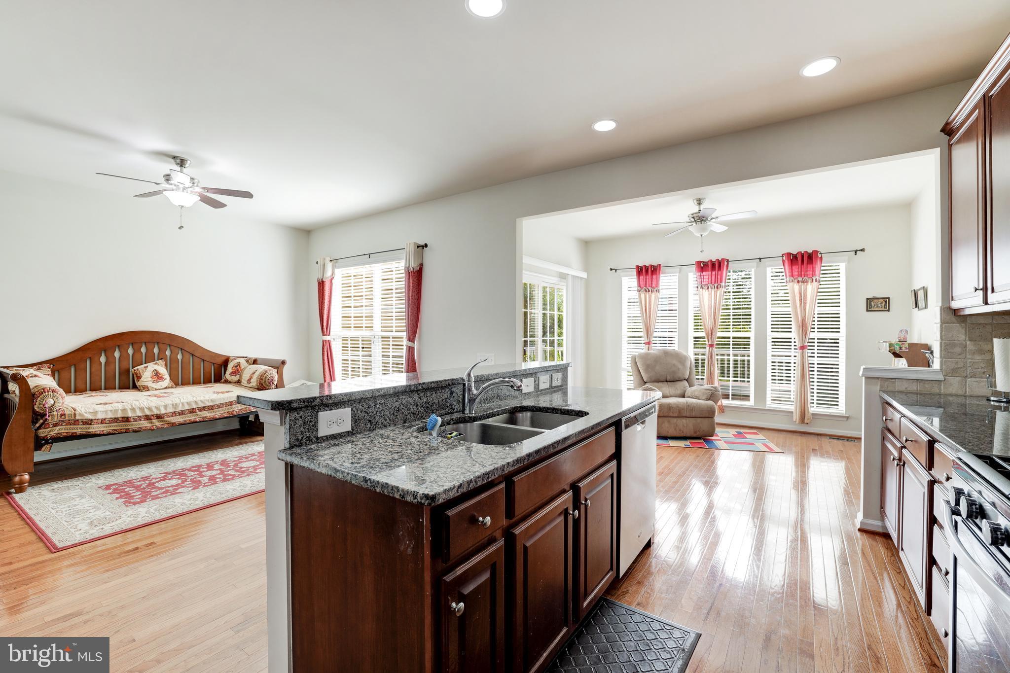 EAST GATE - Residential Lease