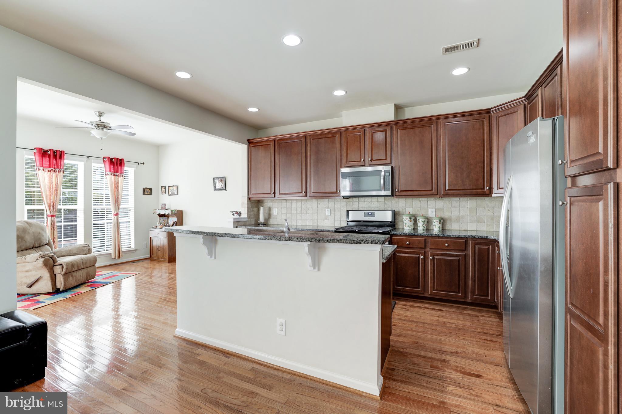 EAST GATE - Residential Lease