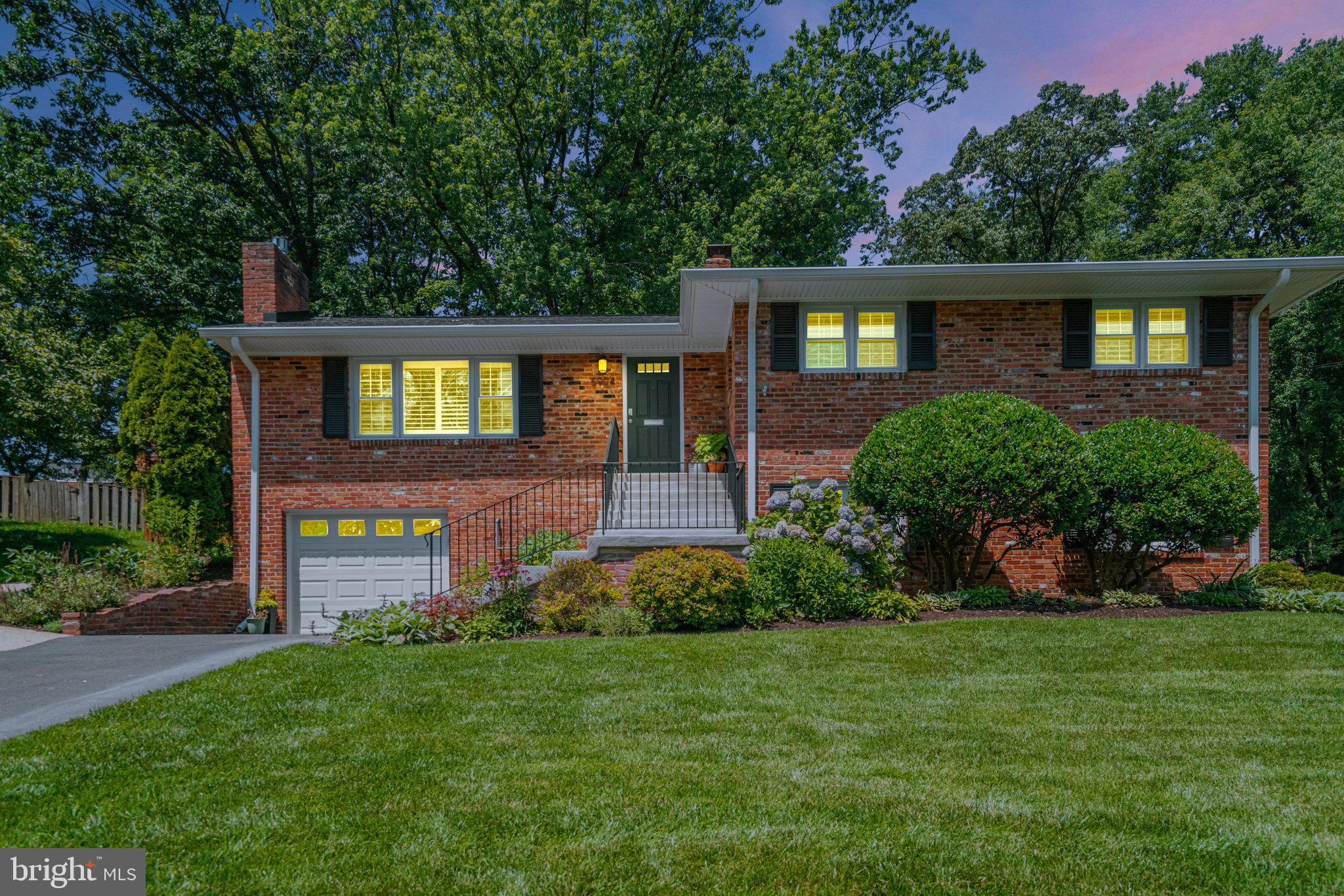 5904 BUSH HILL DRIVE