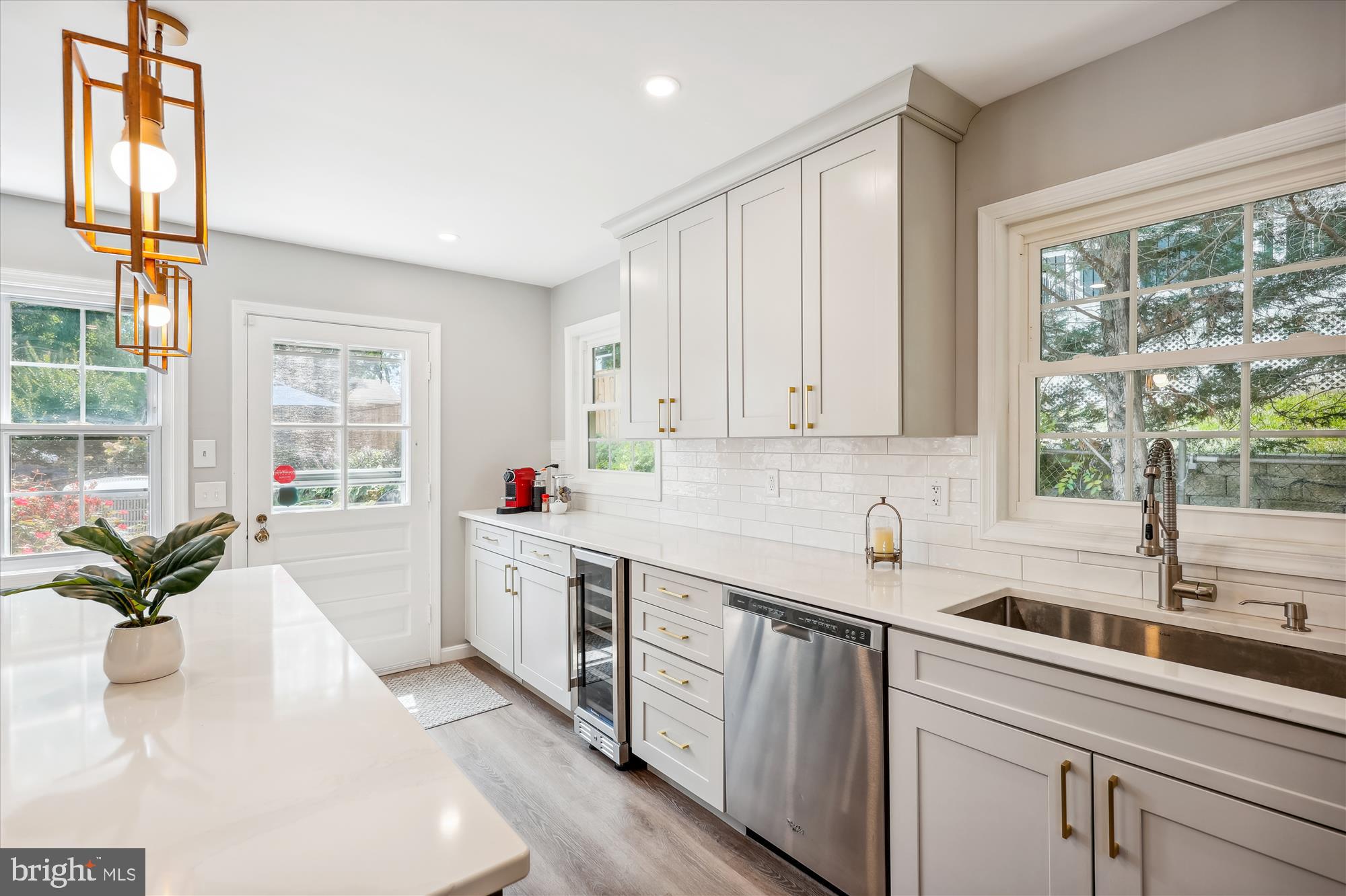 STEPHEN KNOLLS - Residential