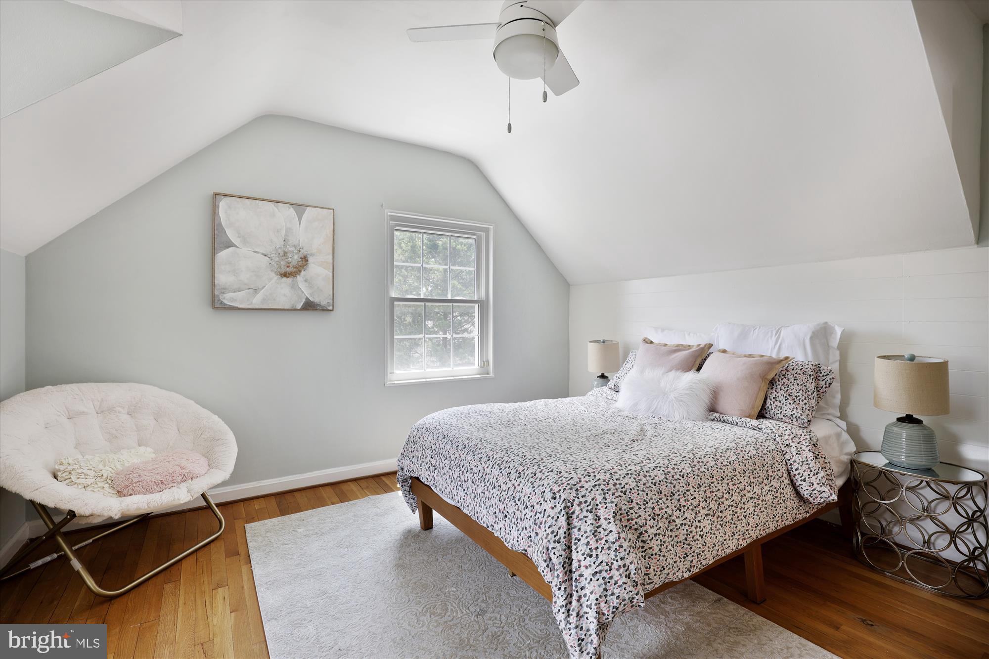 STEPHEN KNOLLS - Residential