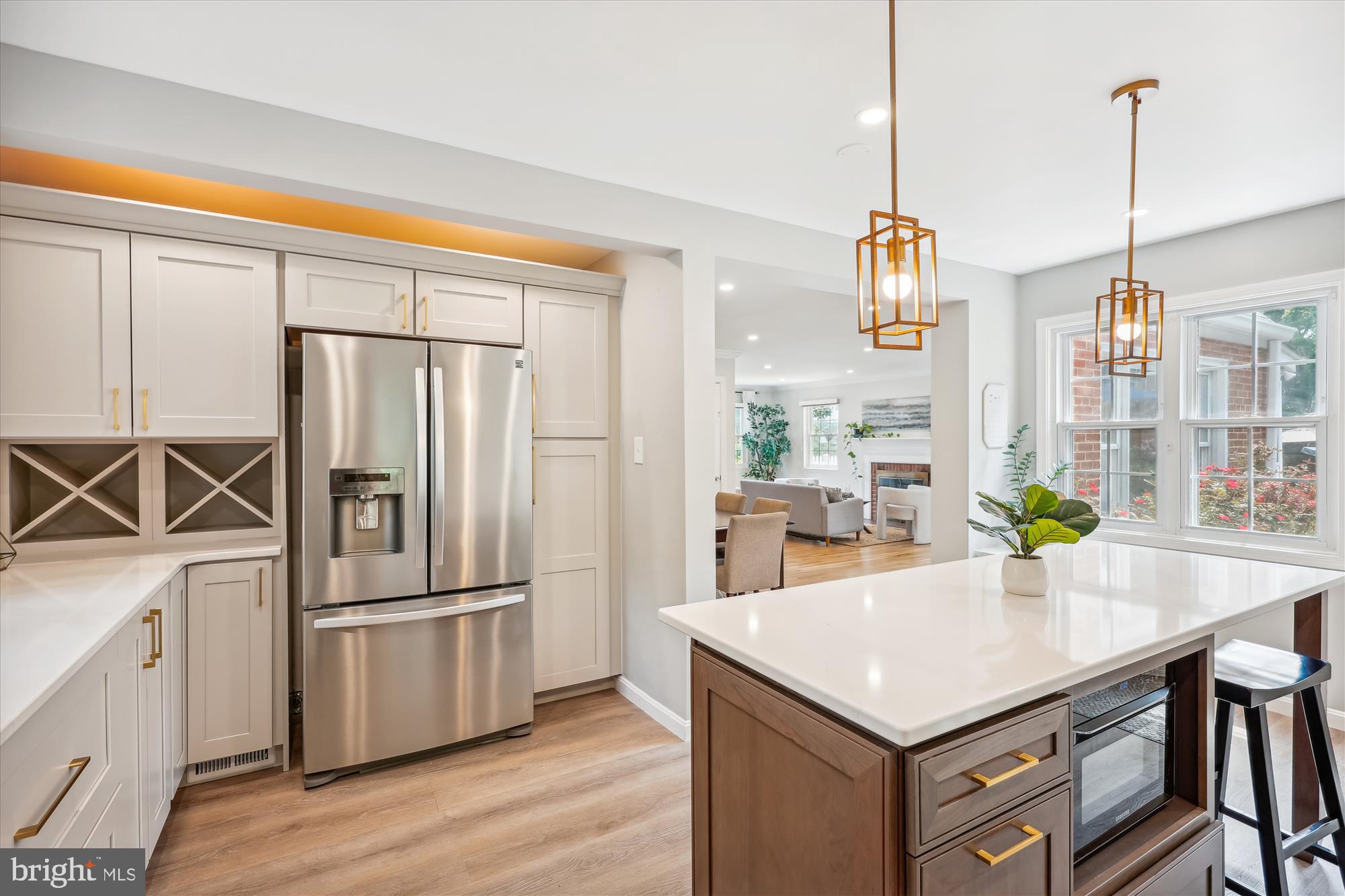 STEPHEN KNOLLS - Residential