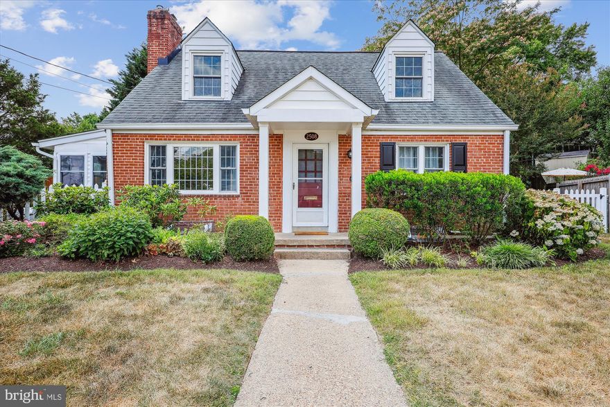 Amazing renovations! Upscale designer kitchen with large island, wine cooler, stainless steel appliances, quartz counters, first floor Master suite with an amazing Renovated bath with shower and double vanity. Lovely sun drenched Living room with fireplace;refinished hardwood floors; first floor den!  and exceptional family room with ceramic tile, renovated bath and wet bar with granite counters. Private patio for outdoor living on a quiet cul de sac near Metro and Kensington restaurants, train station,farmer,s market, antique row and Baby cat brewery