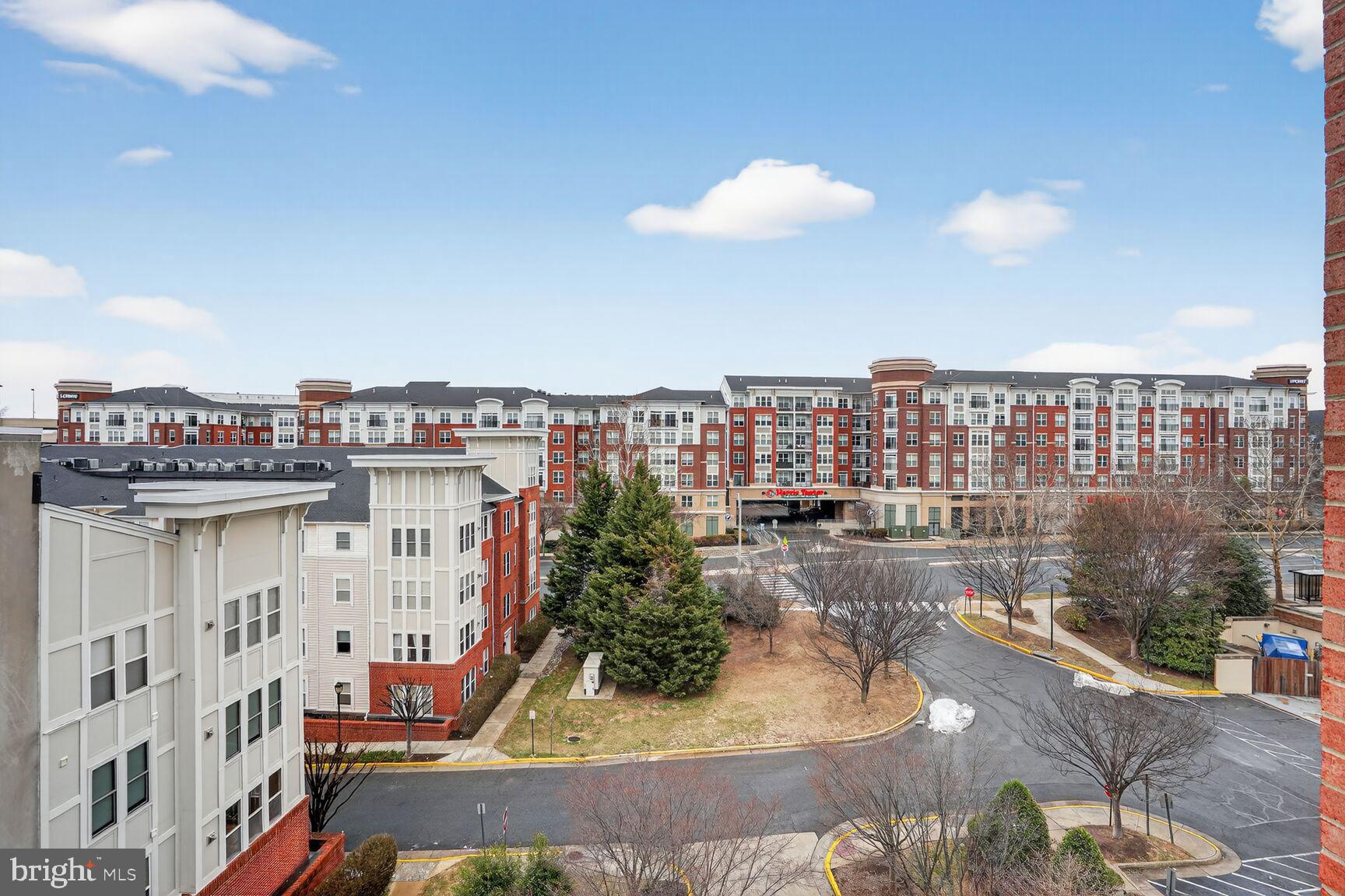 WILTON HOUSE - Residential