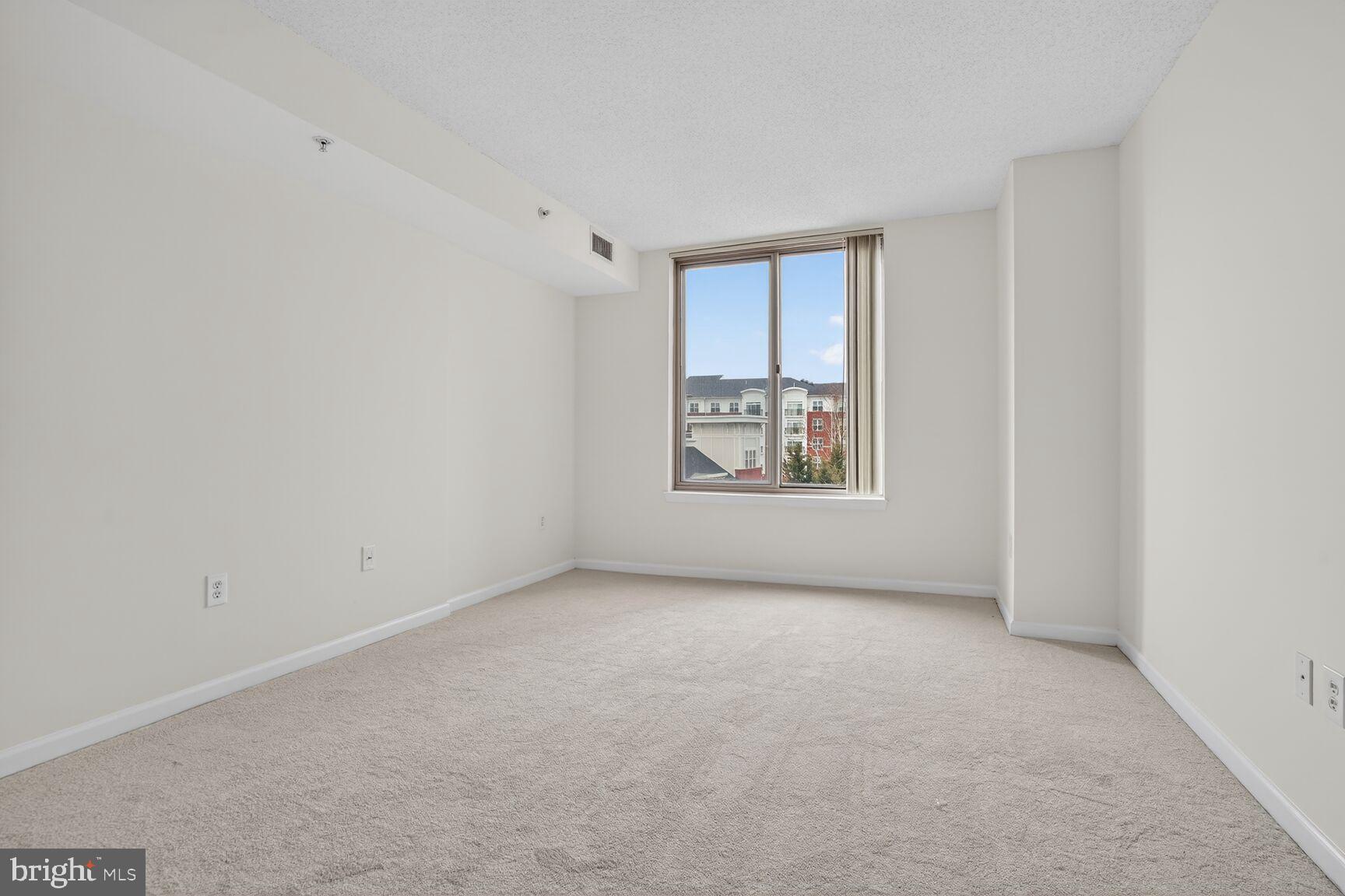 WILTON HOUSE - Residential