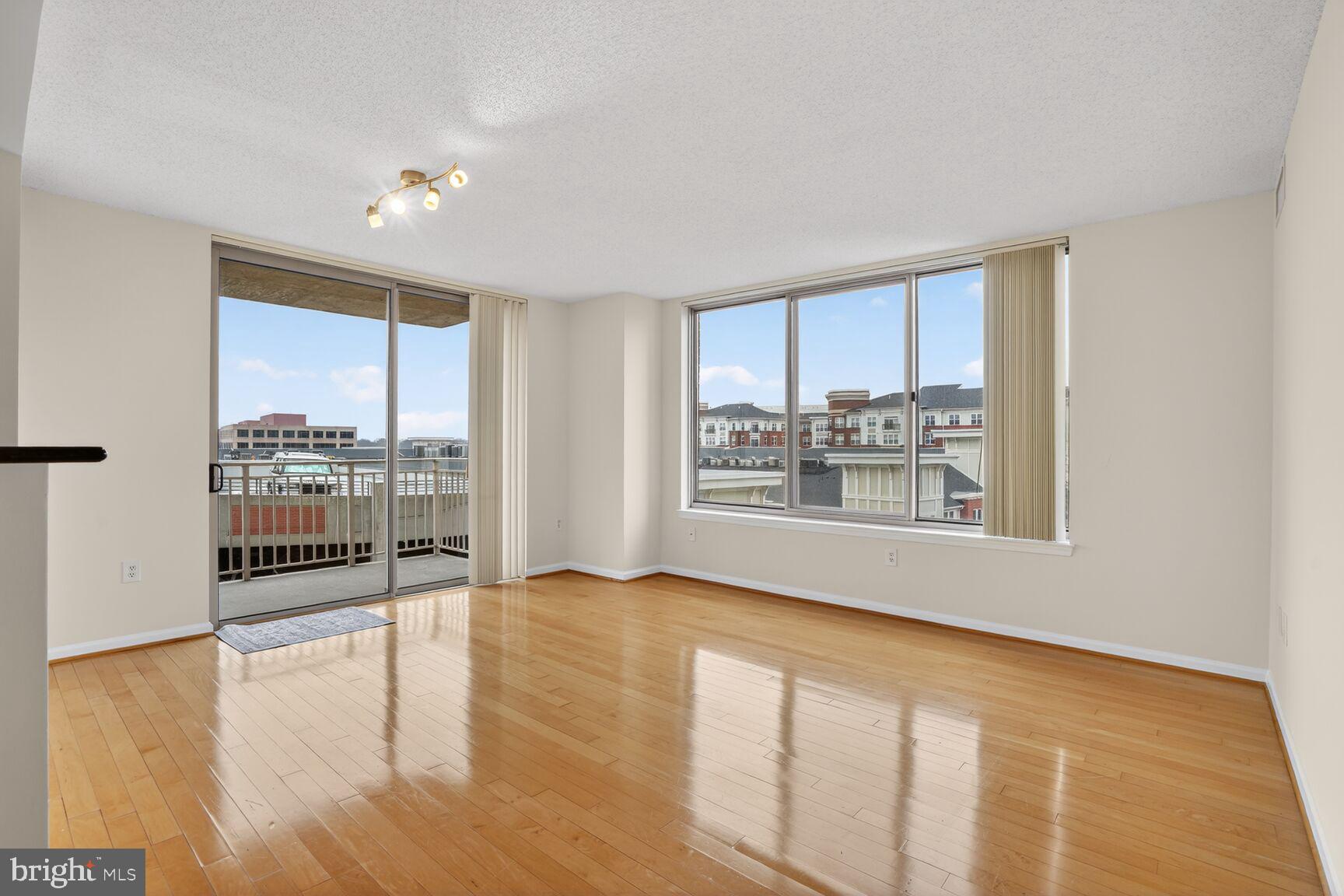 WILTON HOUSE - Residential