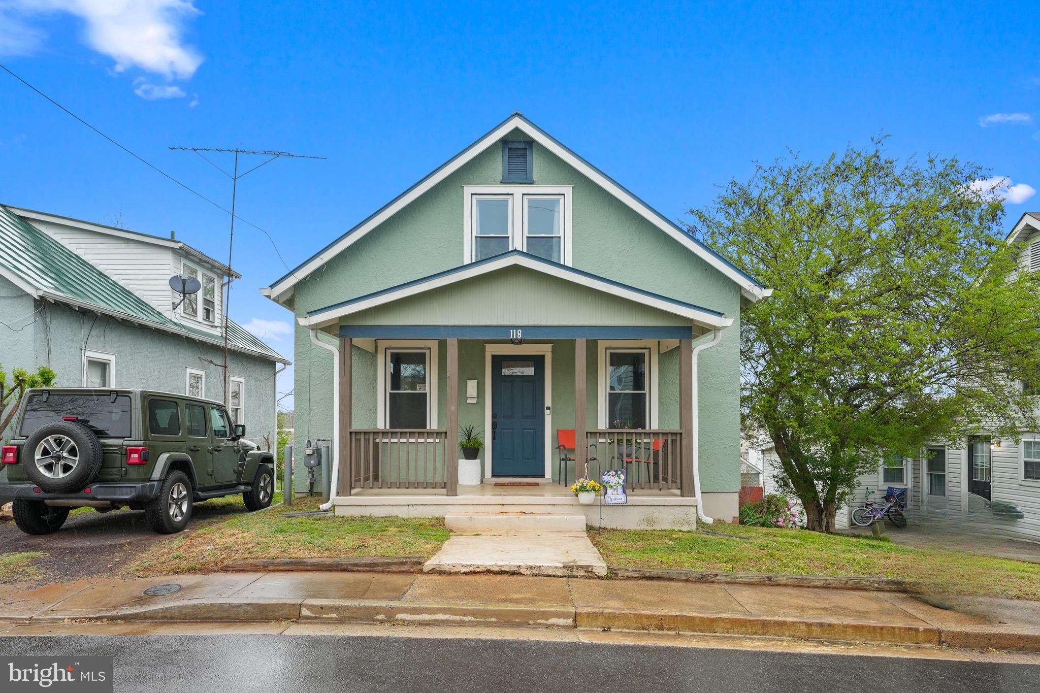 118 W EDMONDSON STREET