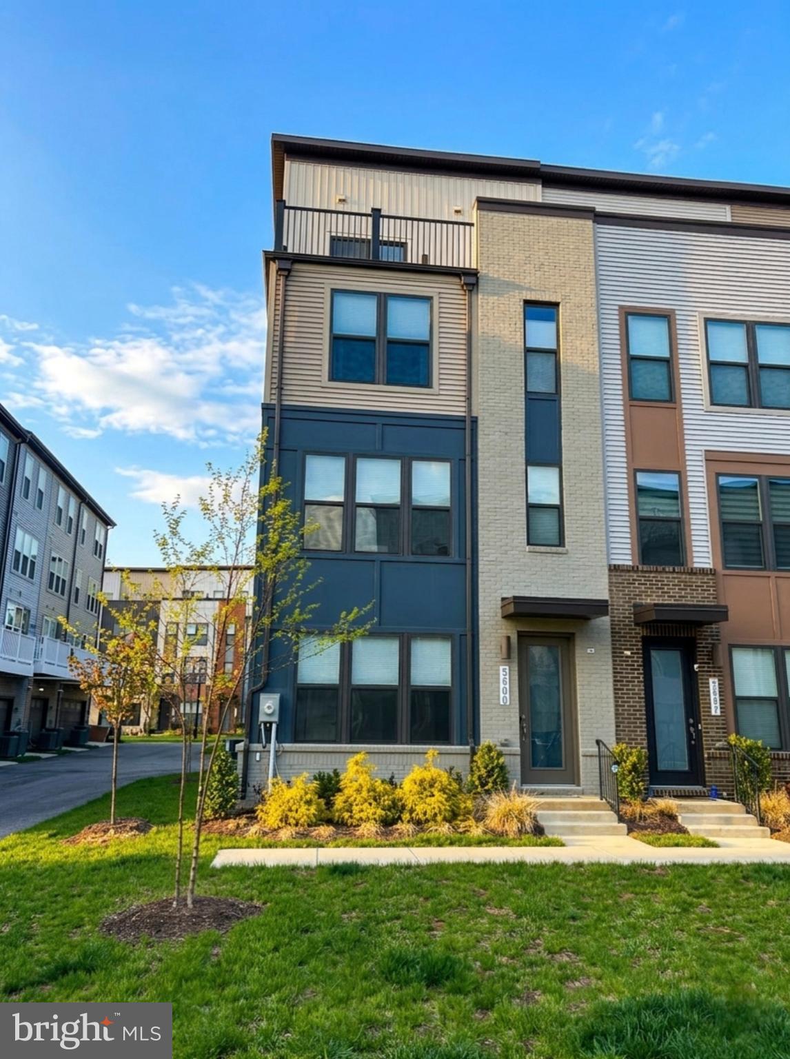 5600 HYATTSVILLE DRIVE