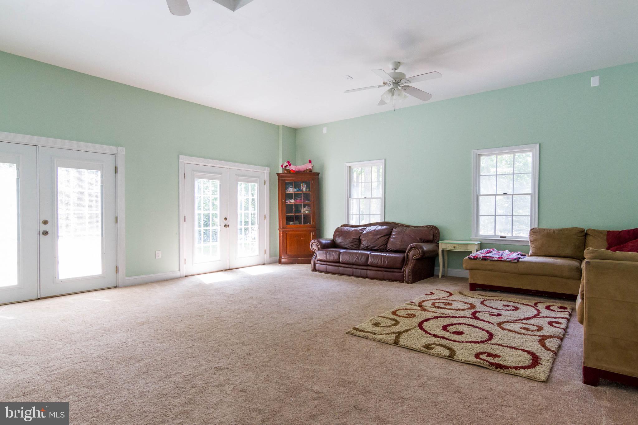 NINE MILE RUN - Residential