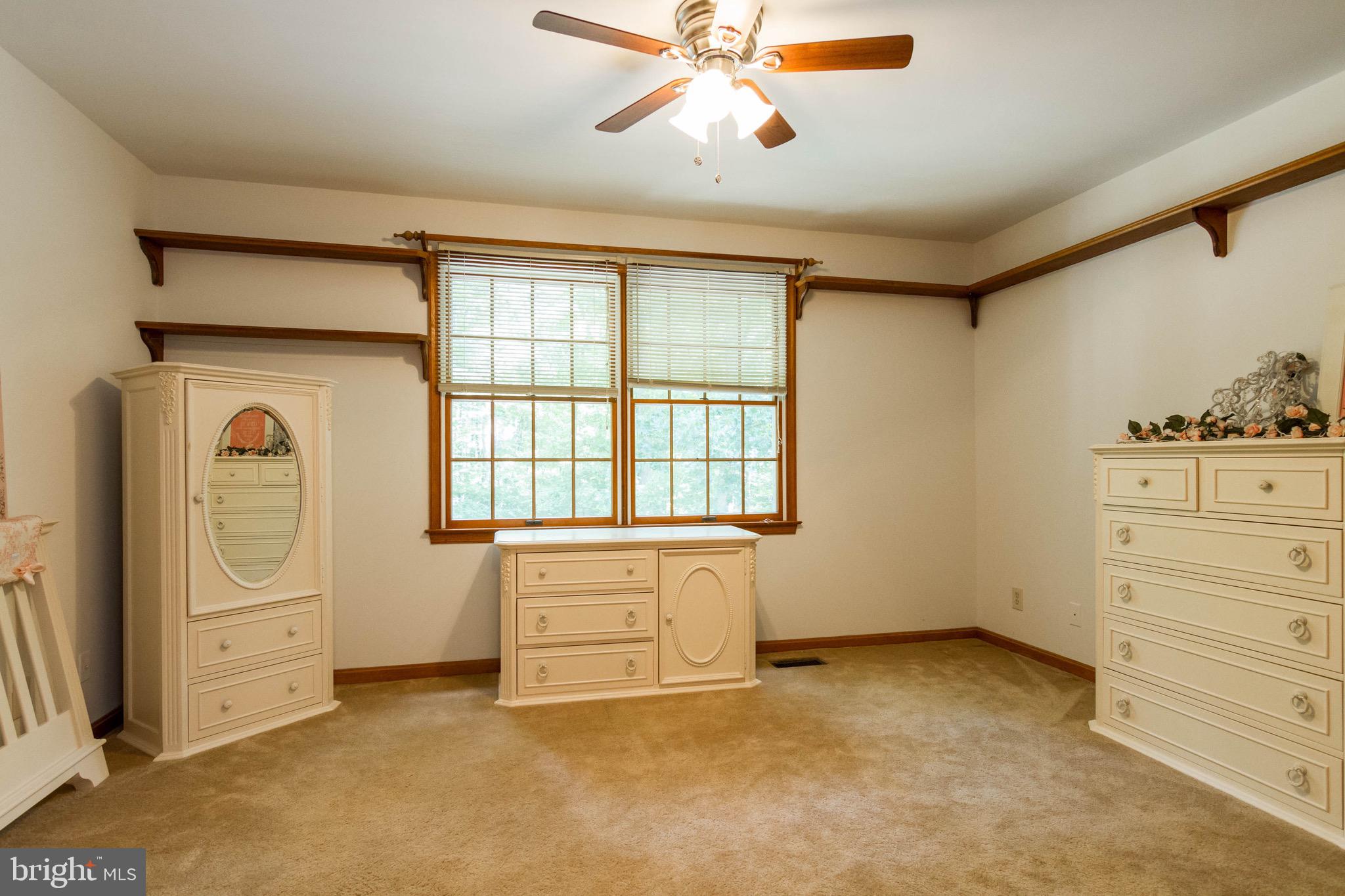 NINE MILE RUN - Residential