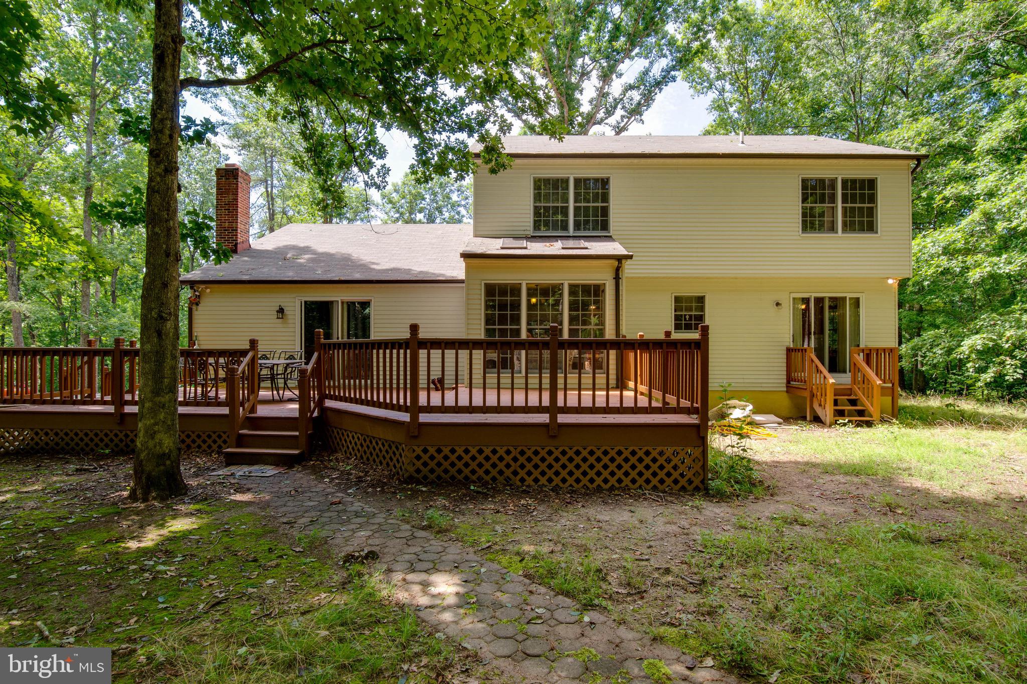 NINE MILE RUN - Residential